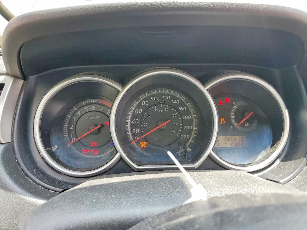 2011 Nissan Versa 1.8 S Черный vin: 3N1BC1CP4BL406662