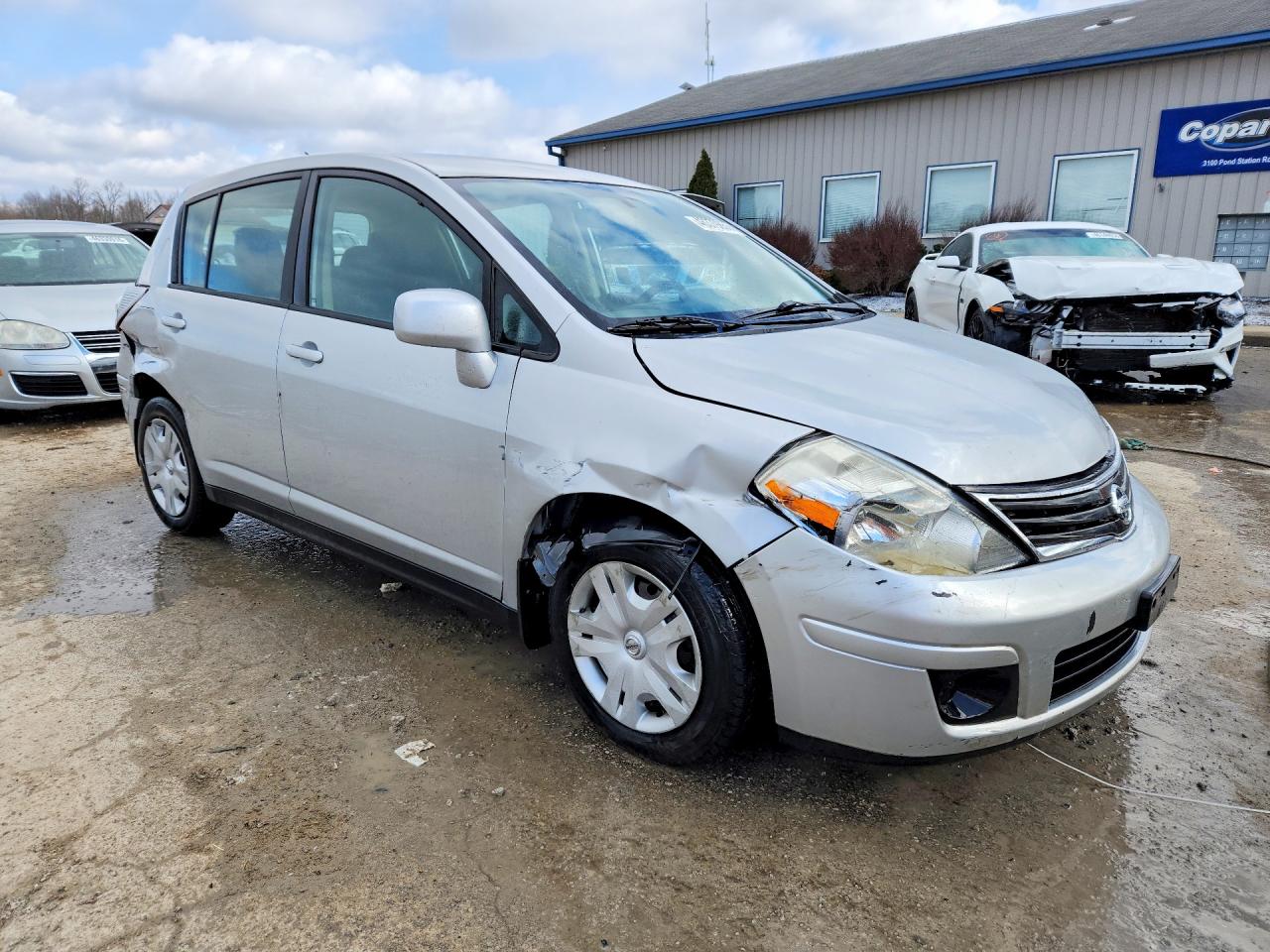 2011 Nissan Versa 1.8 S Silver vin: 3N1BC1CP4BL434462