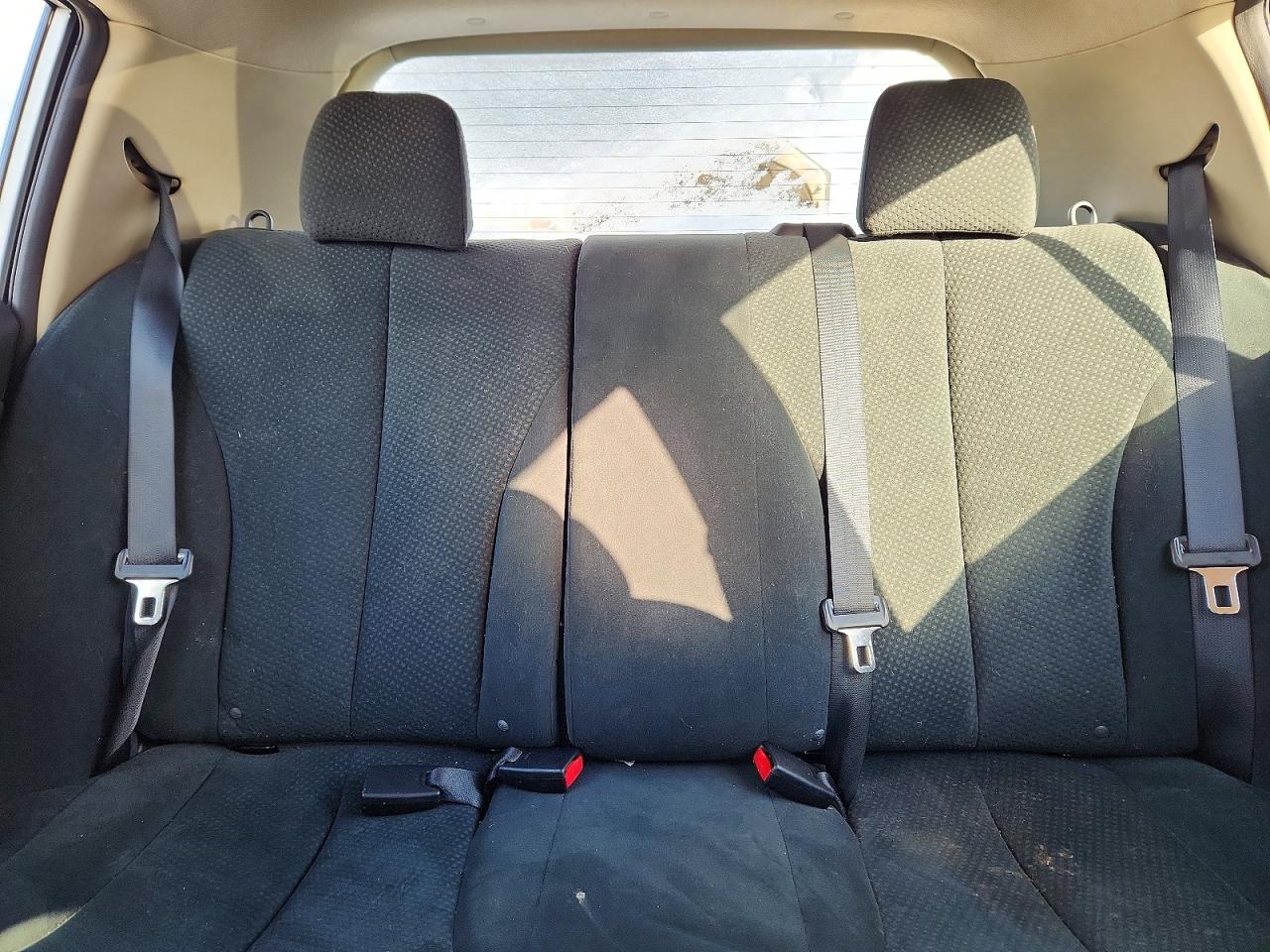 2011 Nissan Versa 1.8 S Silver vin: 3N1BC1CP4BL434462