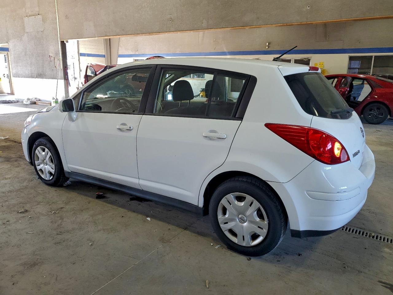 2011 Nissan Versa S Белый vin: 3N1BC1CP4BL475920