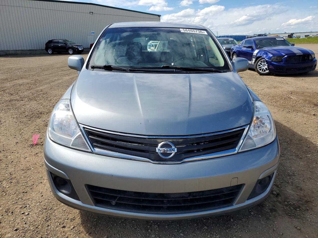 2011 Nissan Versa 1.8 S Silver vin: 3N1BC1CP4BL477246