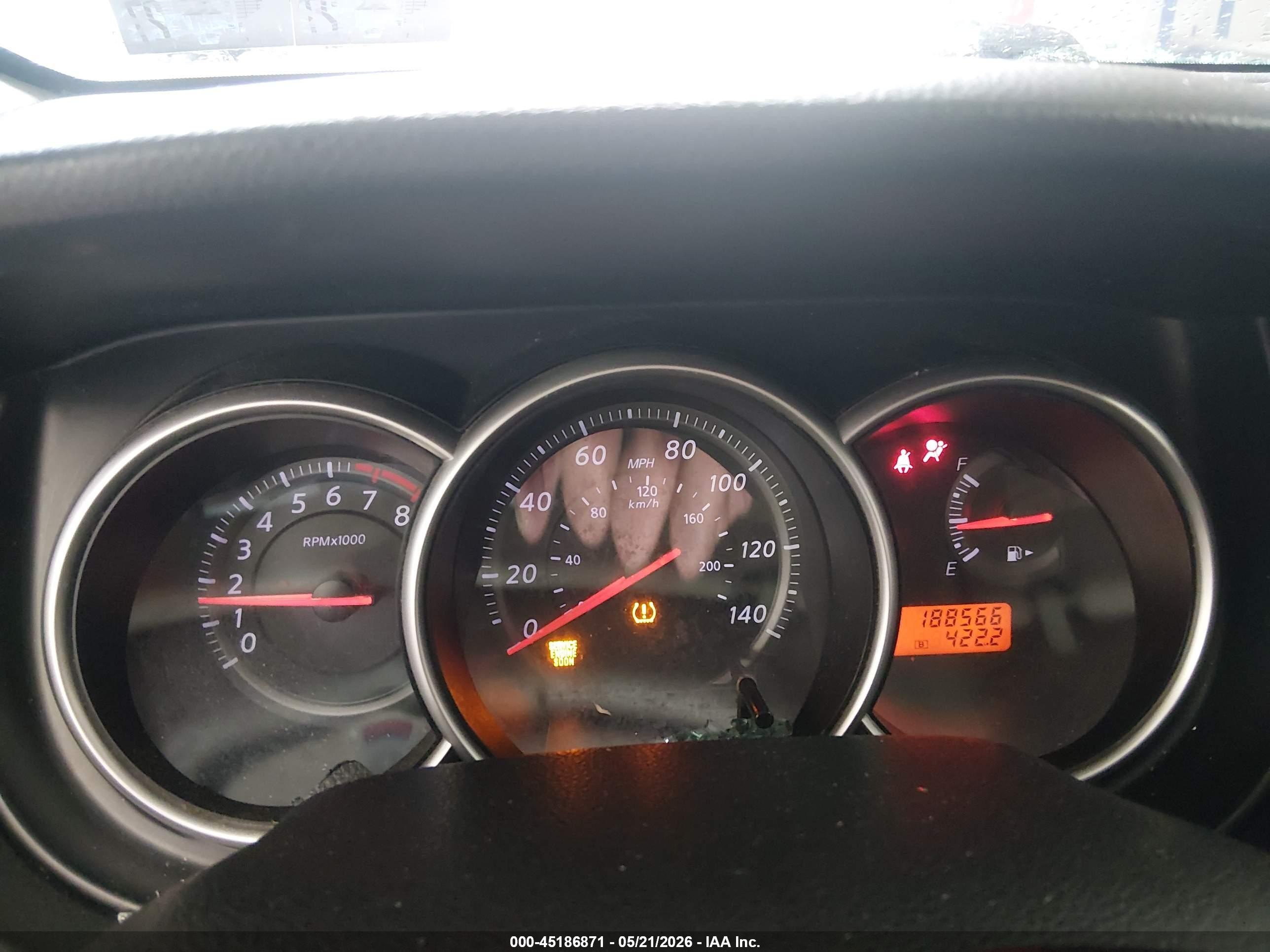 2011 Nissan Versa 1.8s Silver vin: 3N1BC1CP4BL492930