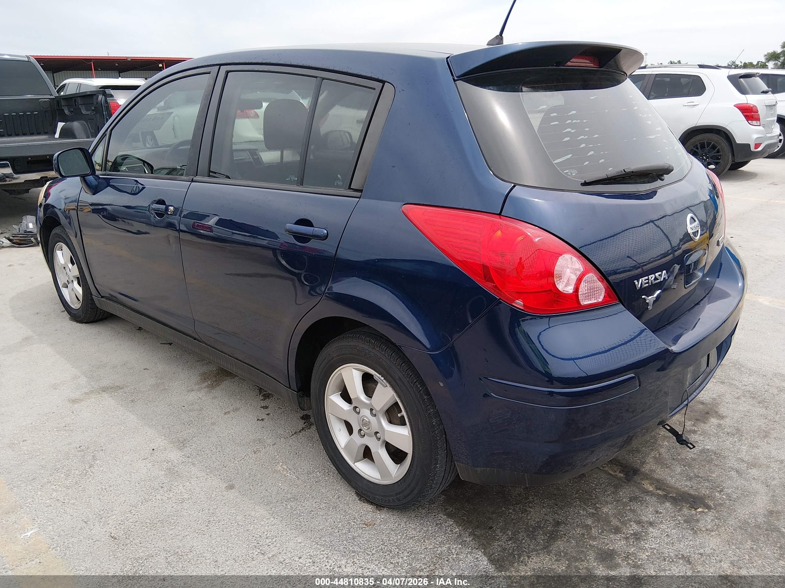 2012 Nissan Versa 1.8 S Синий vin: 3N1BC1CP4CK208770