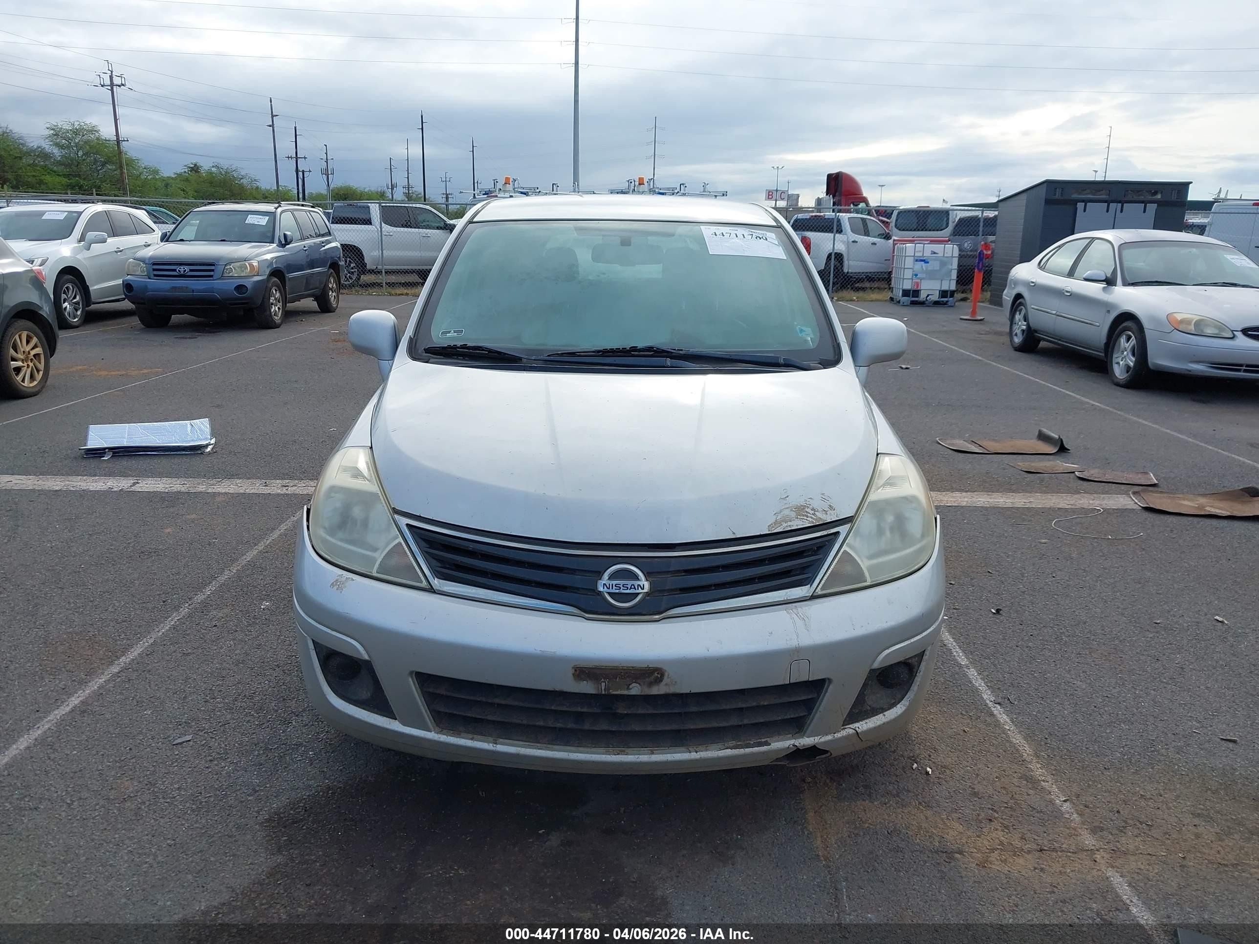 2012 Nissan Versa 1.8 Sl Silver vin: 3N1BC1CP4CK803456