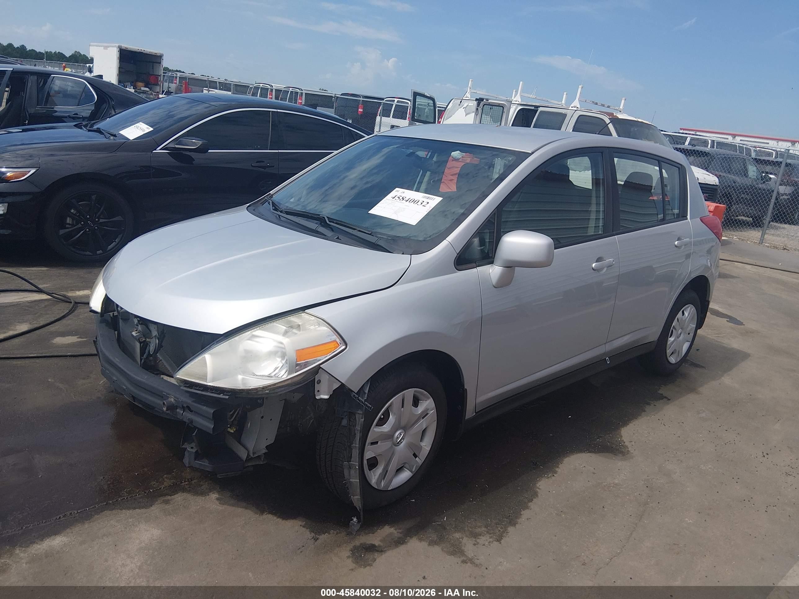 2012 Nissan Versa 1.8 S Серебряный vin: 3N1BC1CP4CK807779