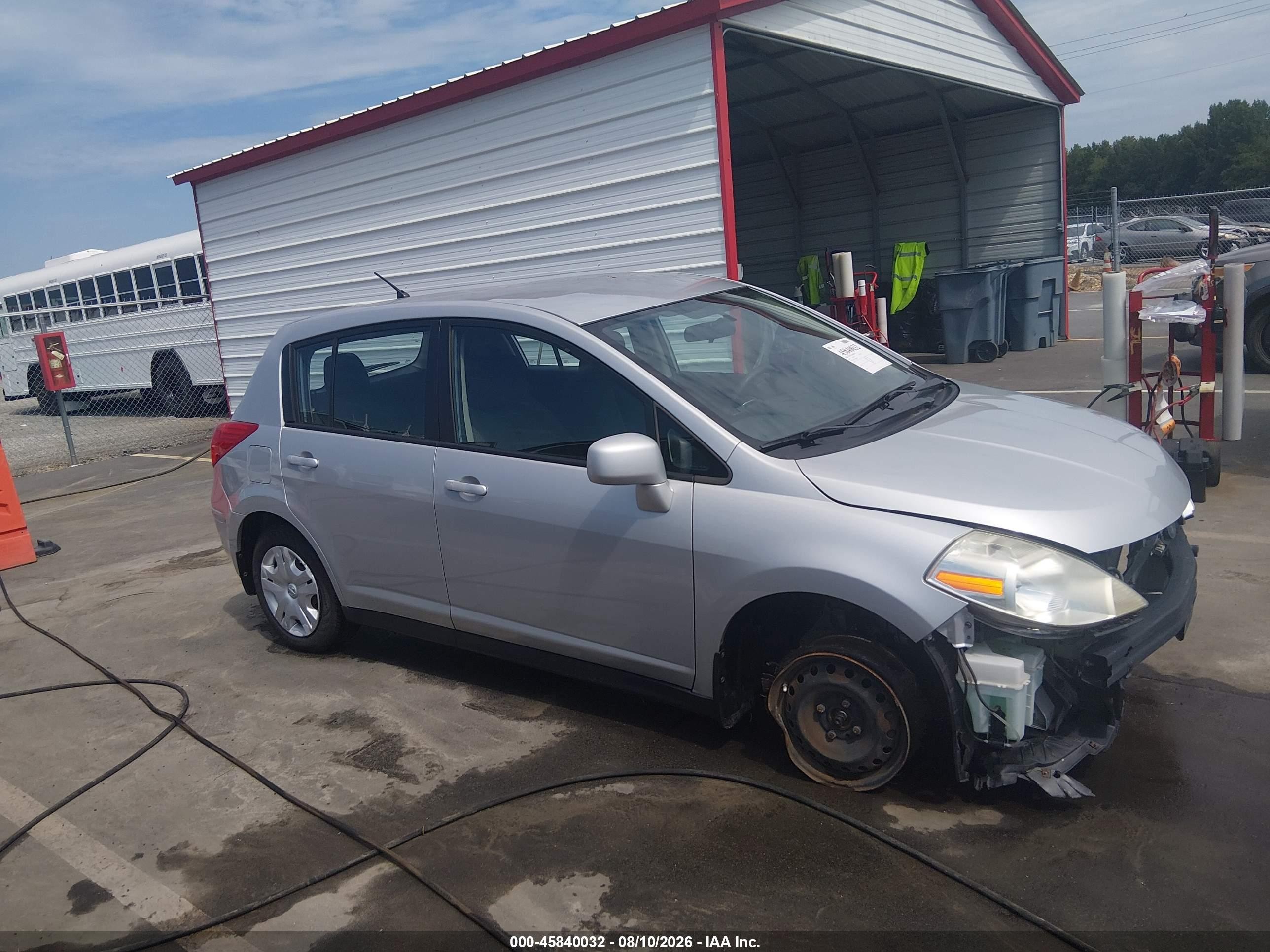 2012 Nissan Versa 1.8 S Серебряный vin: 3N1BC1CP4CK807779