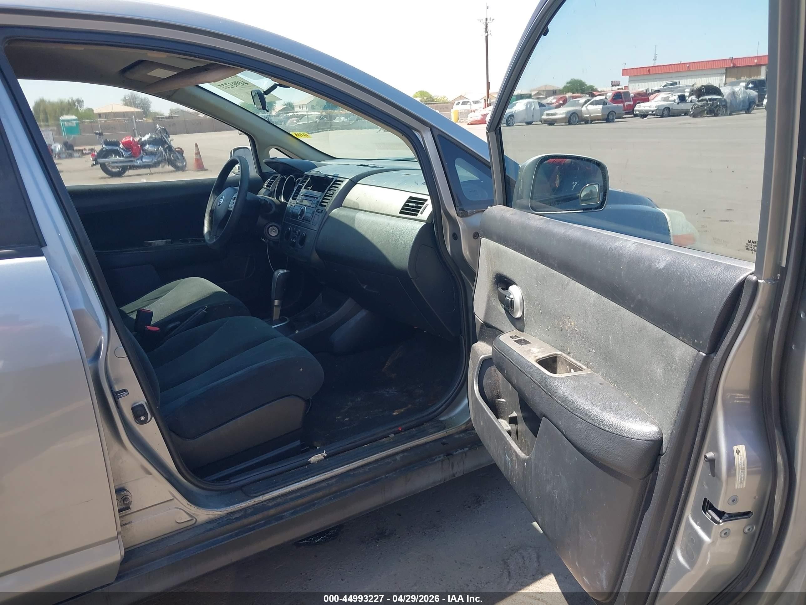 2012 Nissan Versa 1.8 S Black vin: 3N1BC1CP4CL365192