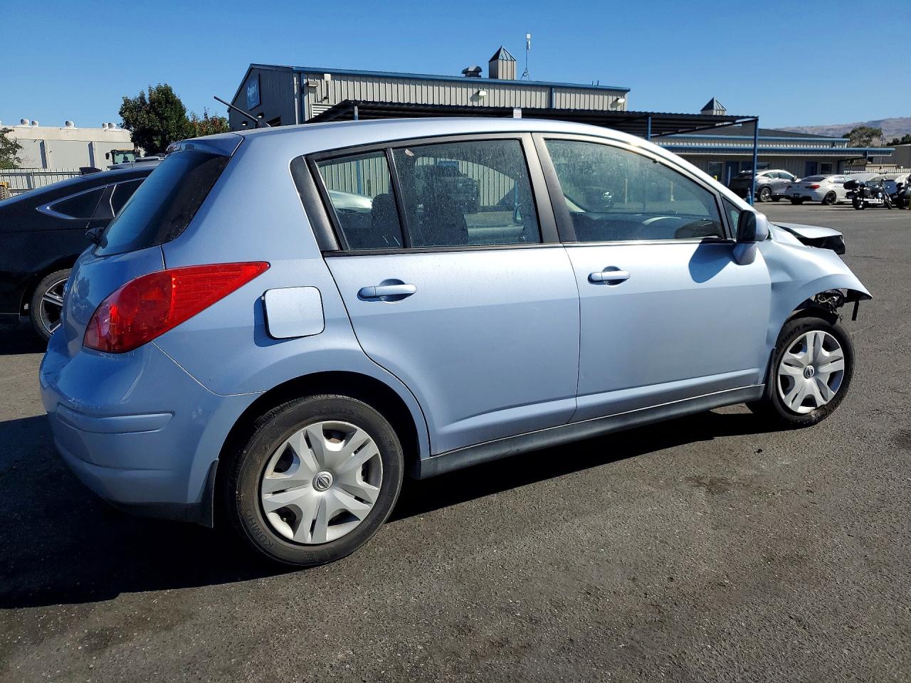 2010 Nissan Versa 1.8 S Blue vin: 3N1BC1CP5AL374982