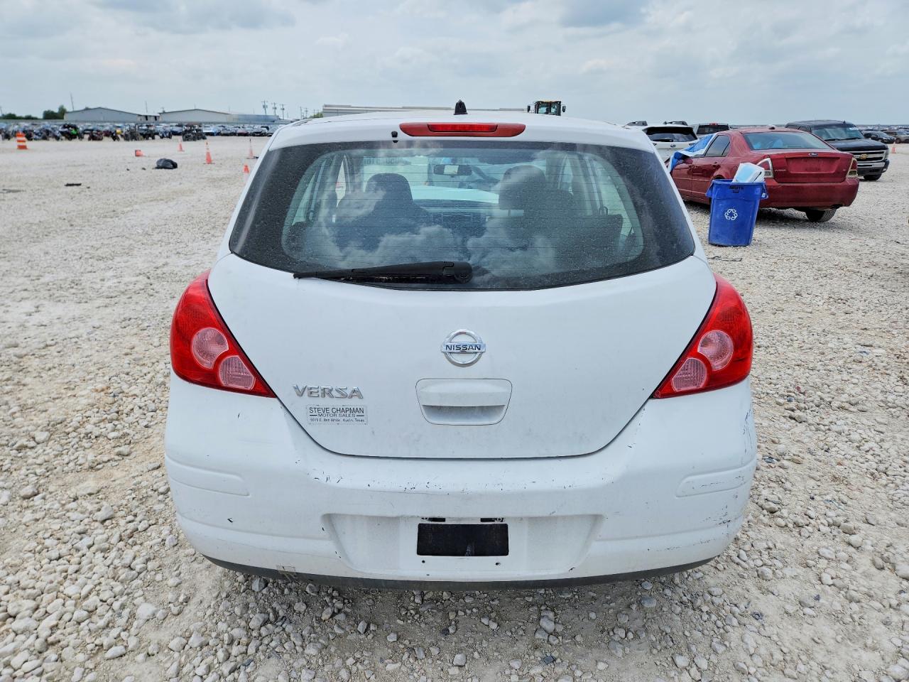 2010 Nissan Versa 1.8 S White vin: 3N1BC1CP5AL433030