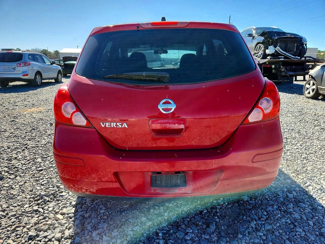 2010 Nissan Versa S Red vin: 3N1BC1CP5AL449972