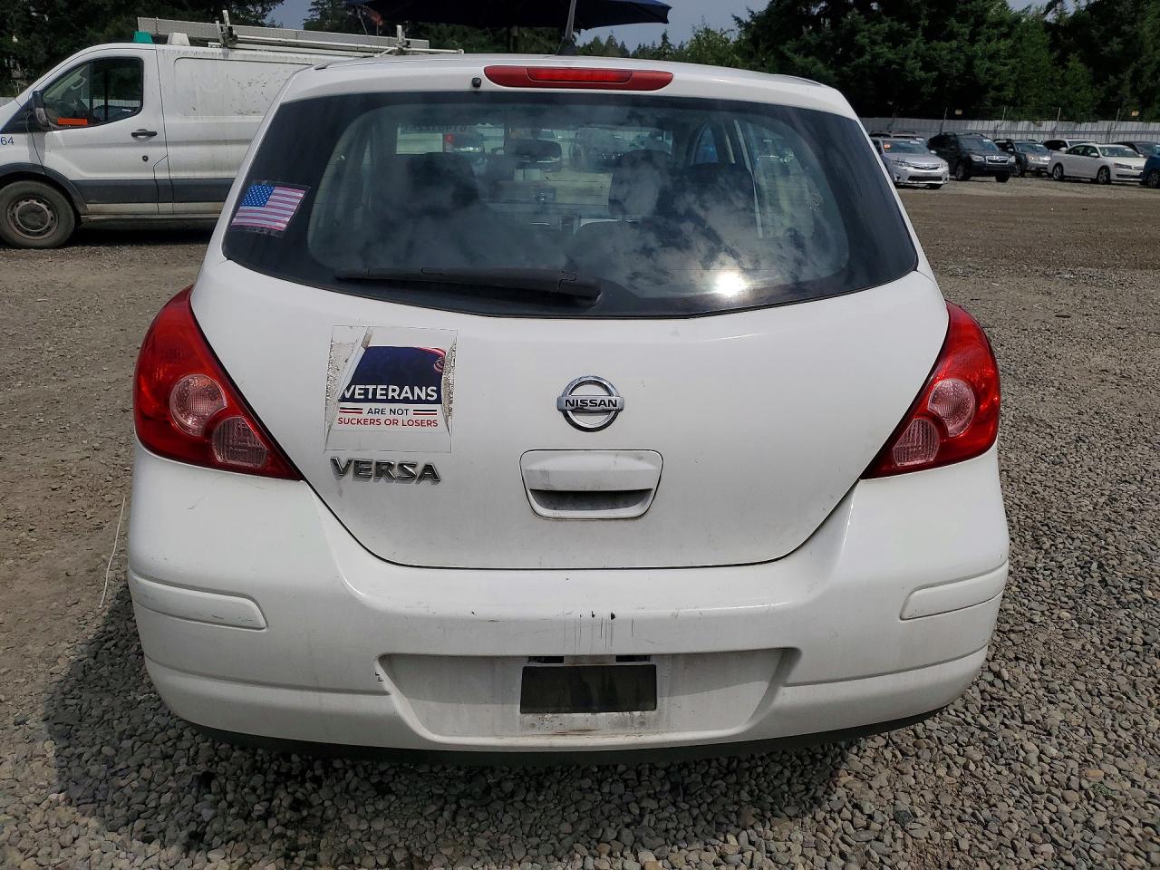 2011 Nissan Versa 1.8 S White vin: 3N1BC1CP5BL361957