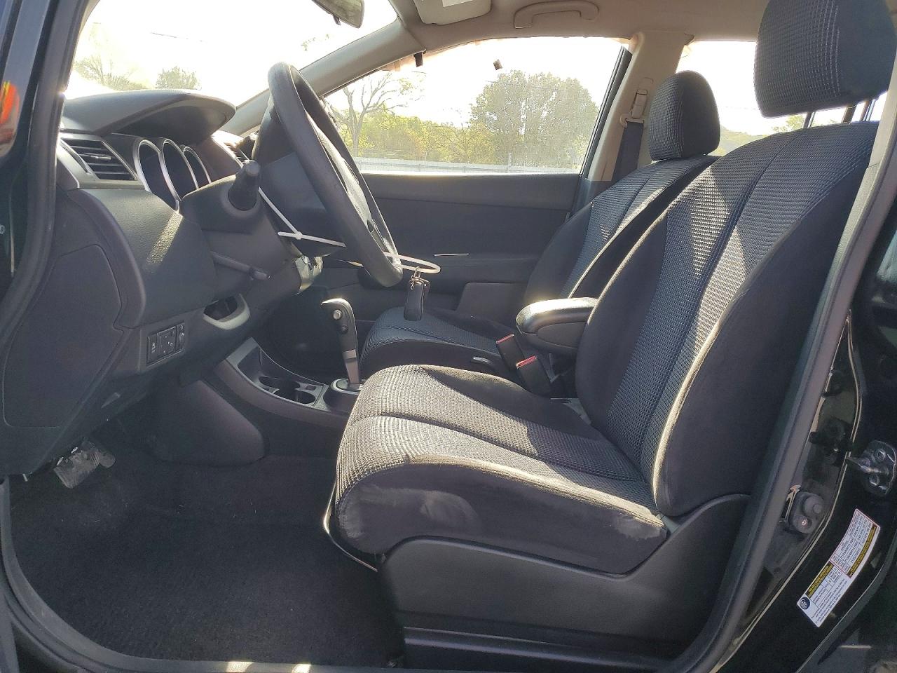 2011 Niss Versa 1.8 S Black vin: 3N1BC1CP5BL435328