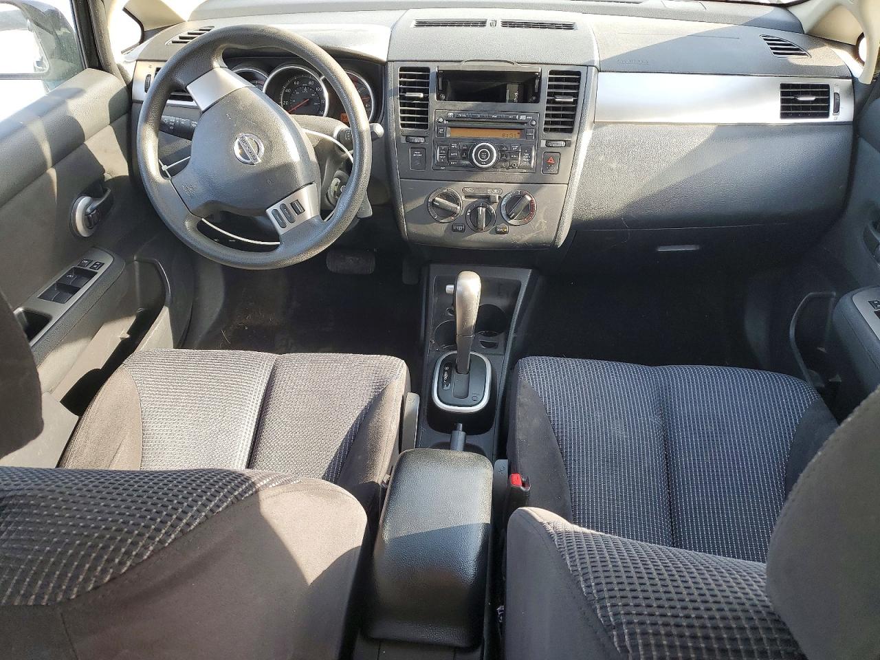 2011 Niss Versa 1.8 S Black vin: 3N1BC1CP5BL435328