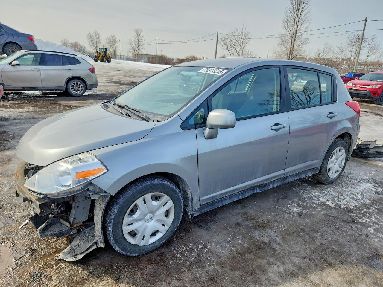 2011 Nissan Versa Silver vin: 3N1BC1CP5BL471634