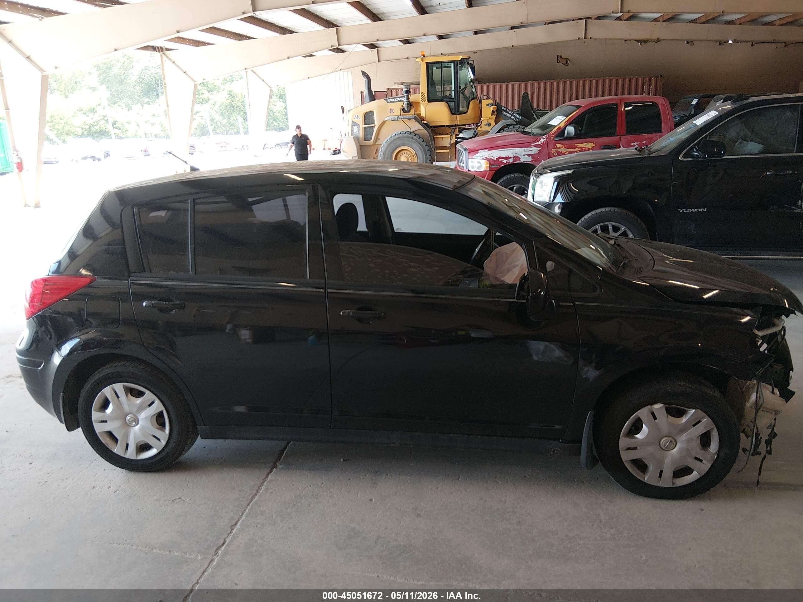 2011 Nissan Versa 1.8s Black vin: 3N1BC1CP5BL491706