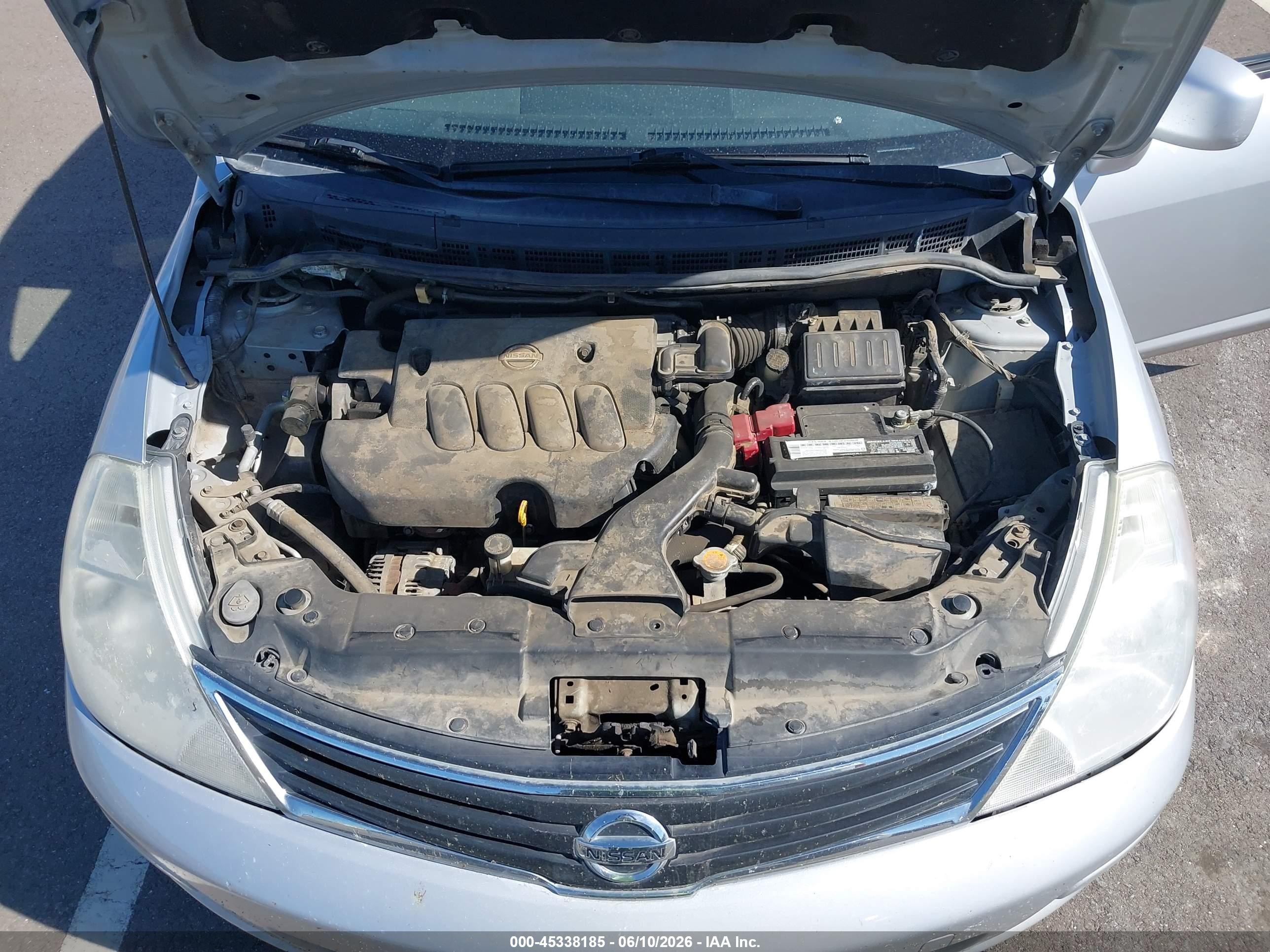 2011 Nissan Versa 1.8s Silver vin: 3N1BC1CP5BL509508