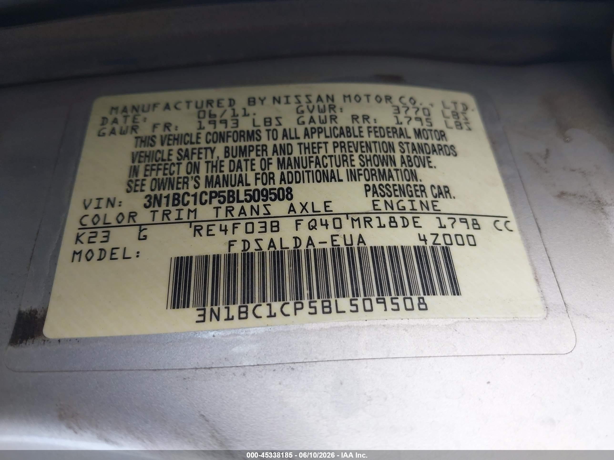 2011 Nissan Versa 1.8s Silver vin: 3N1BC1CP5BL509508