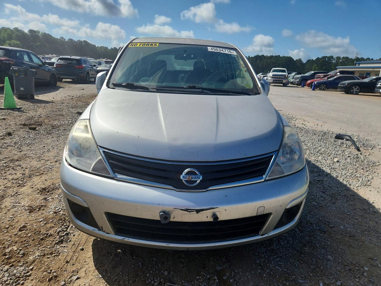 2012 Nissan Versa 1.8 S Silver vin: 3N1BC1CP5CK200614
