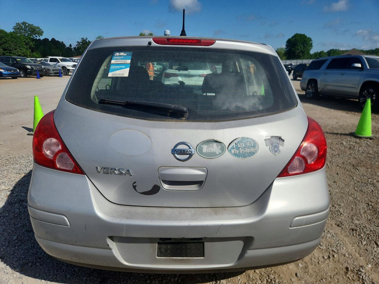 2012 Nissan Versa 1.8 S Silver vin: 3N1BC1CP5CK200614