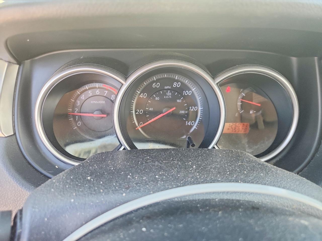 2012 Nissan Versa 1.8 S Silver vin: 3N1BC1CP5CK200614
