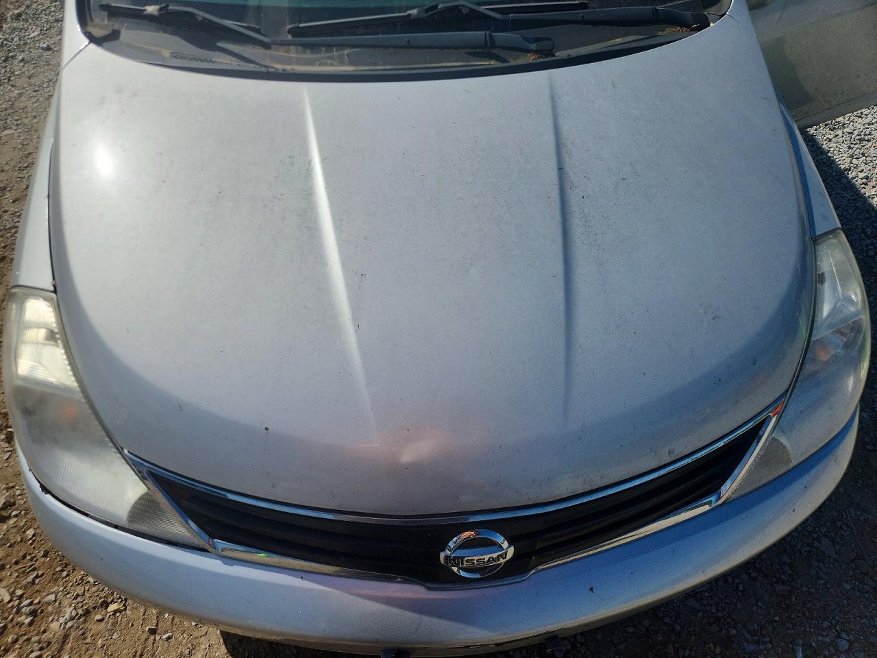 2012 Nissan Versa 1.8 S Silver vin: 3N1BC1CP5CK200614