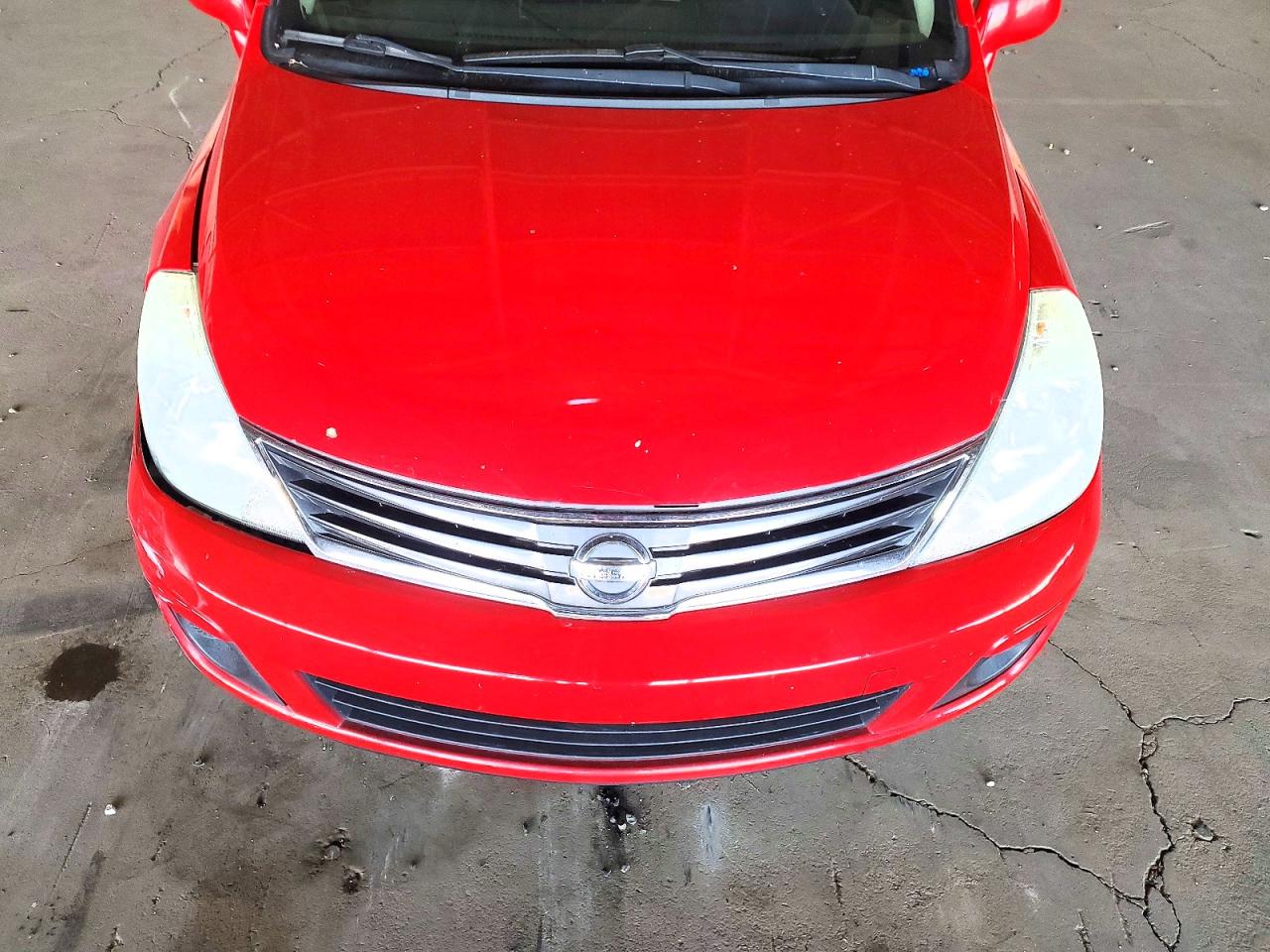 2012 Nissan Versa 1.8 S Red vin: 3N1BC1CP5CK213833