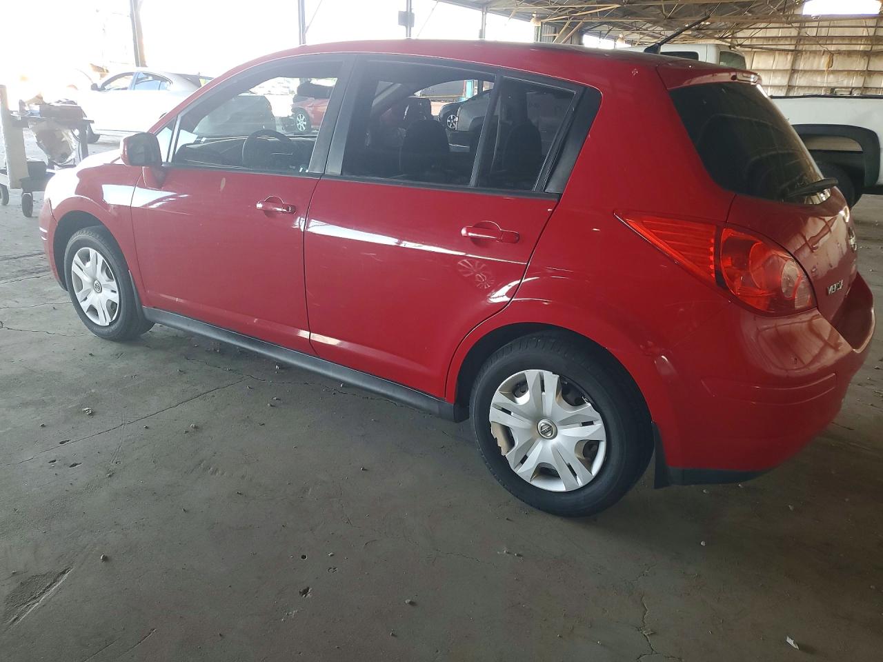 2012 Nissan Versa 1.8 S Red vin: 3N1BC1CP5CK213833