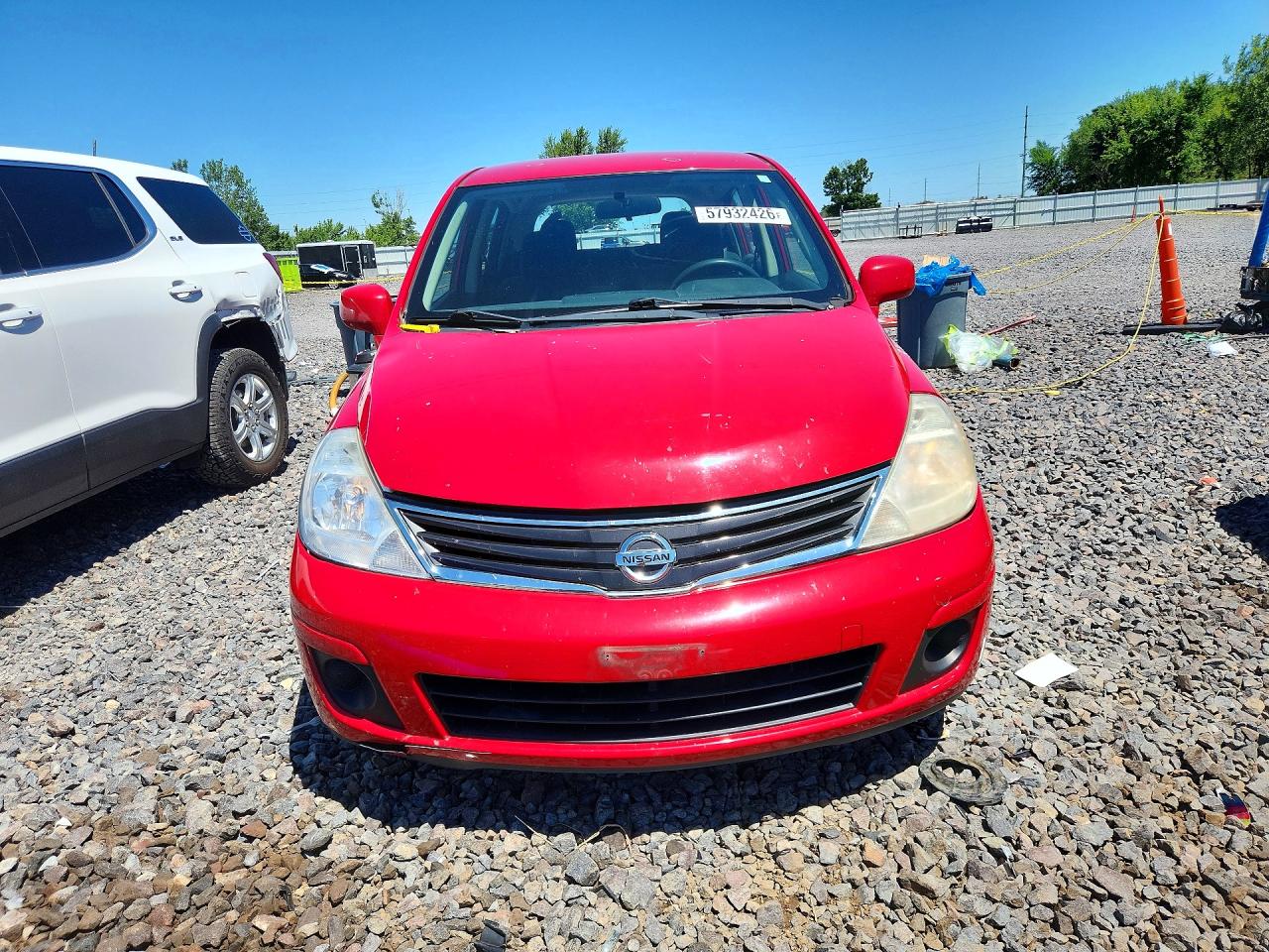2012 Nissan Versa 1.8 S Red vin: 3N1BC1CP5CK268539