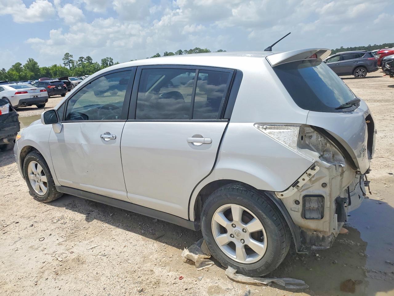 2012 Nissan Versa 1.8 S Серебряный vin: 3N1BC1CP5CK292954