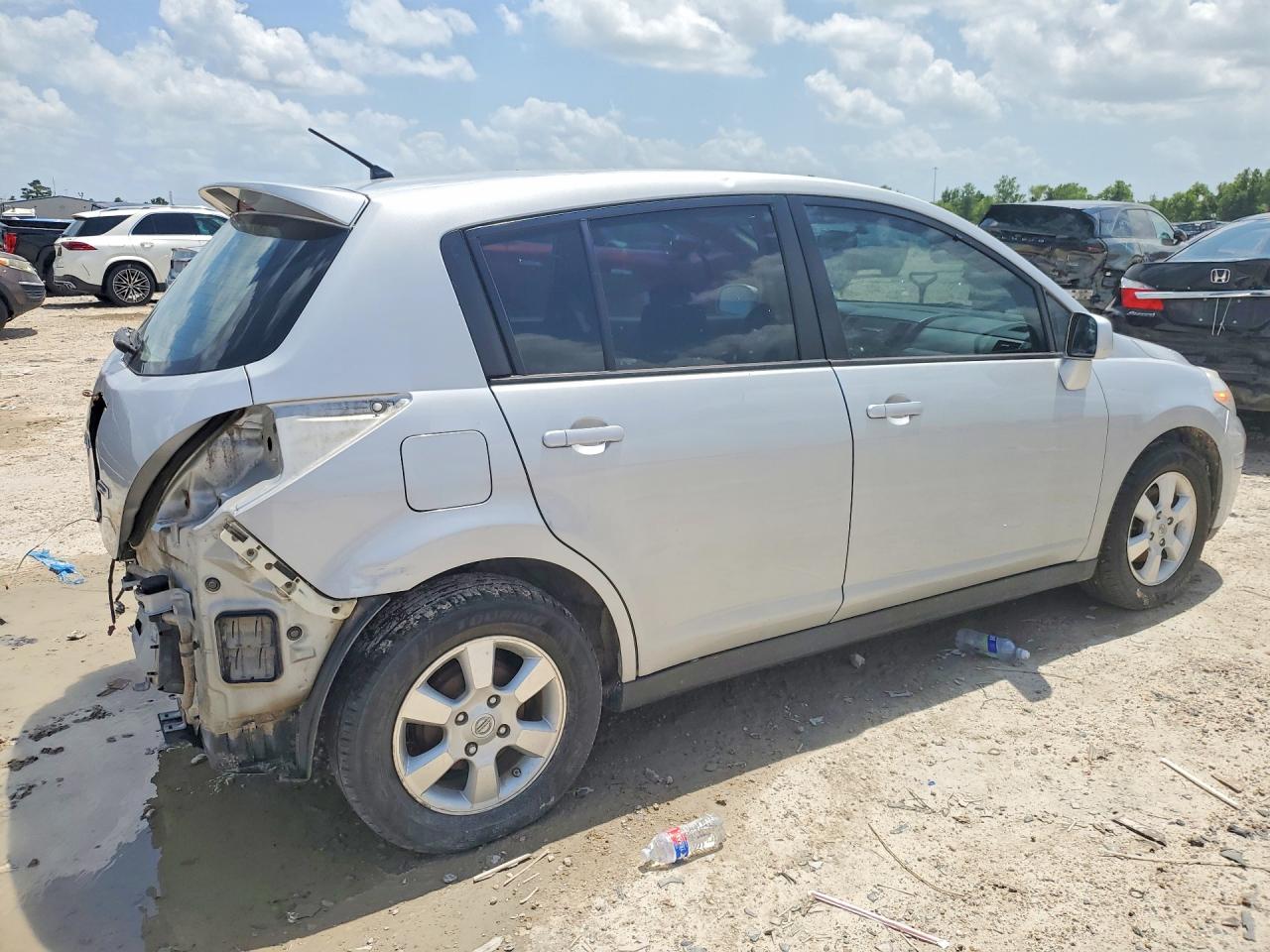 2012 Nissan Versa 1.8 S Серебряный vin: 3N1BC1CP5CK292954