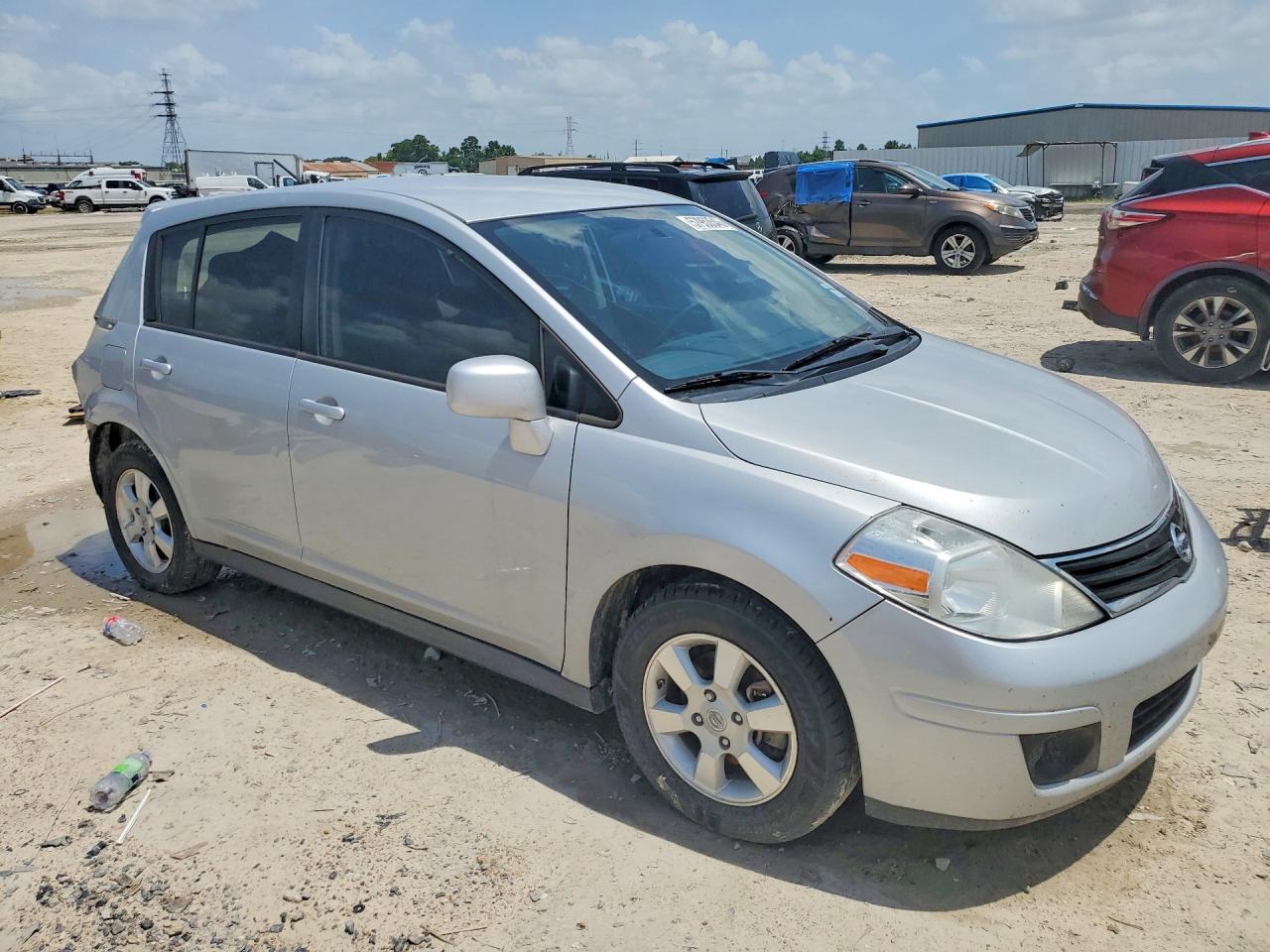 2012 Nissan Versa 1.8 S Серебряный vin: 3N1BC1CP5CK292954