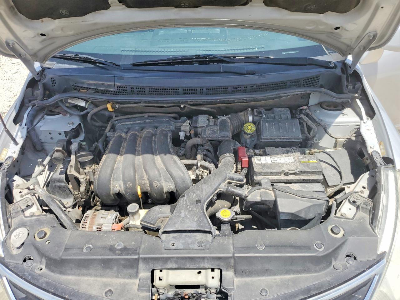 2012 Nissan Versa 1.8 S Серебряный vin: 3N1BC1CP5CK292954