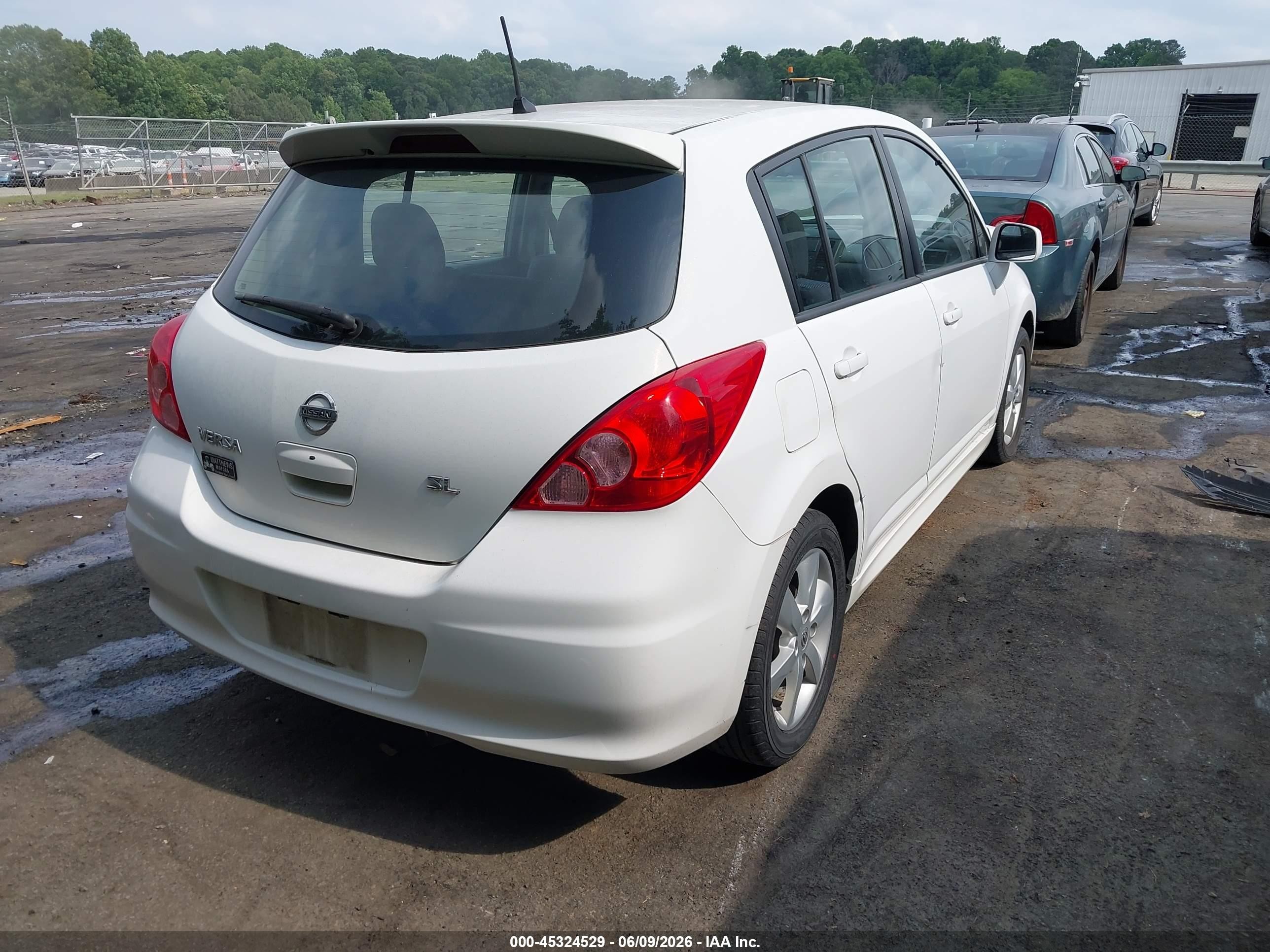 2012 Nissan Versa 1.8 Sl White vin: 3N1BC1CP5CK295790