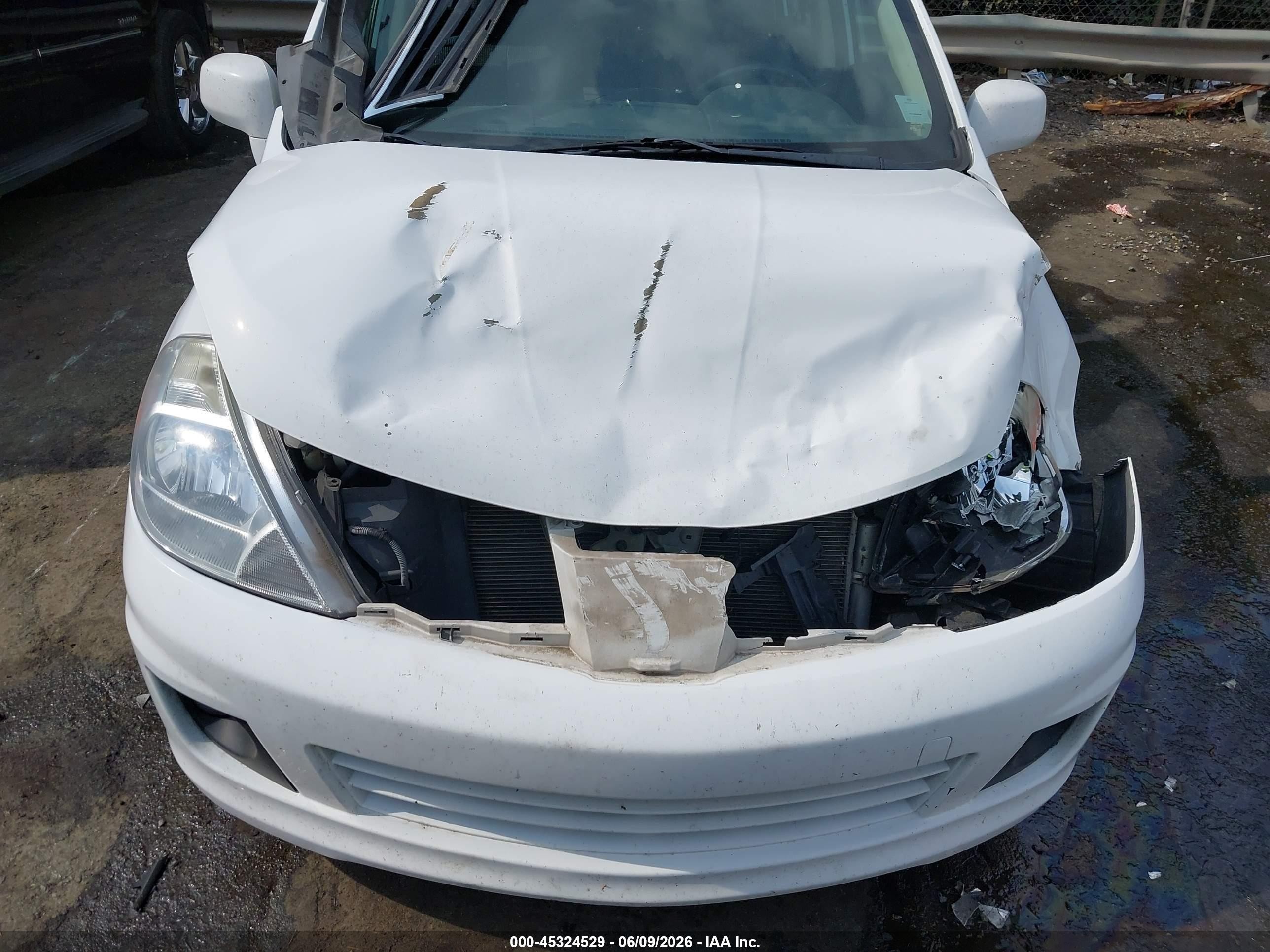 2012 Nissan Versa 1.8 Sl White vin: 3N1BC1CP5CK295790