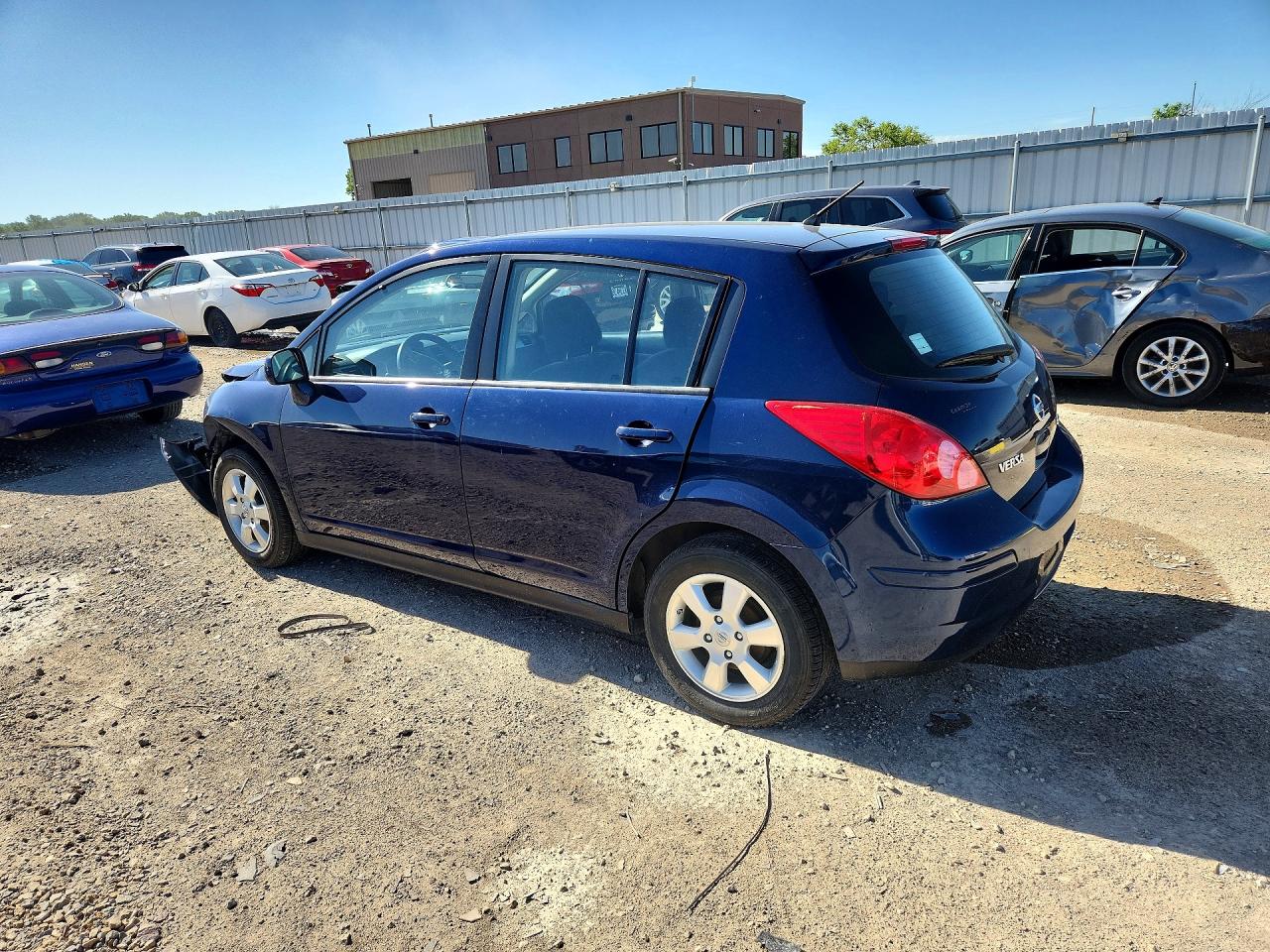 2012 Nissan Versa Blue vin: 3N1BC1CP5CK806365