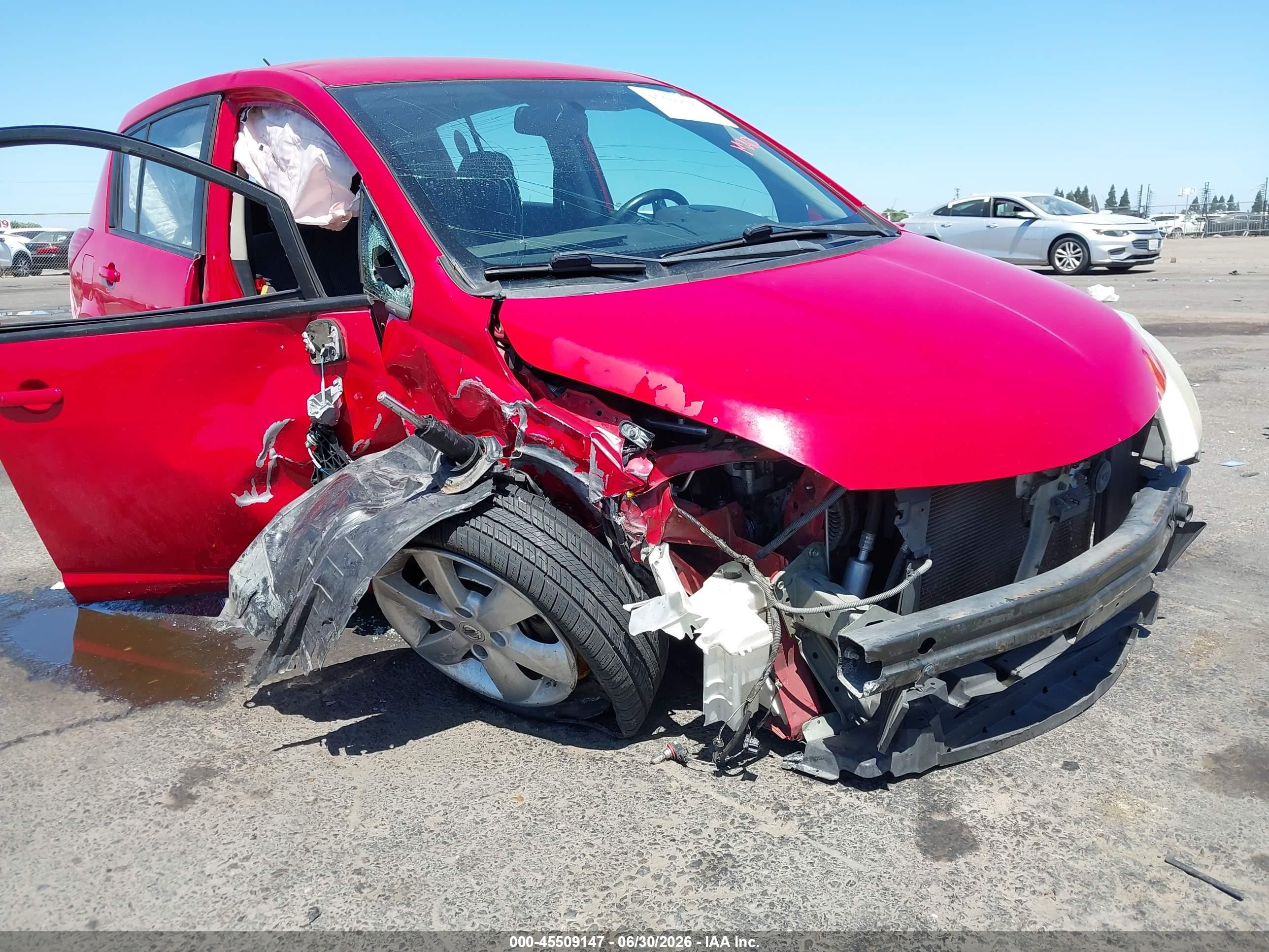 2012 Nissan Versa 1.8 Sl Red vin: 3N1BC1CP5CK808892