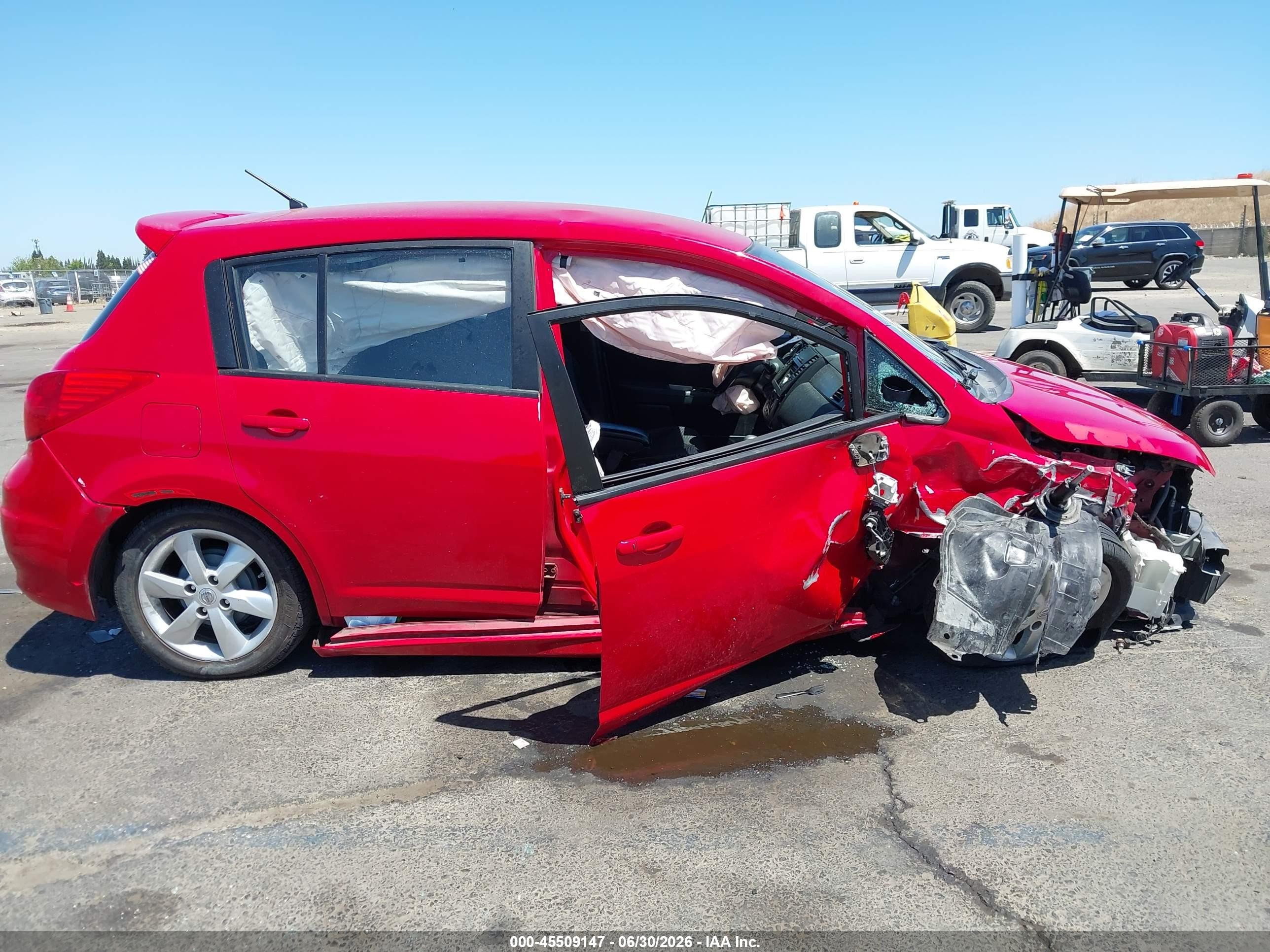 2012 Nissan Versa 1.8 Sl Red vin: 3N1BC1CP5CK808892