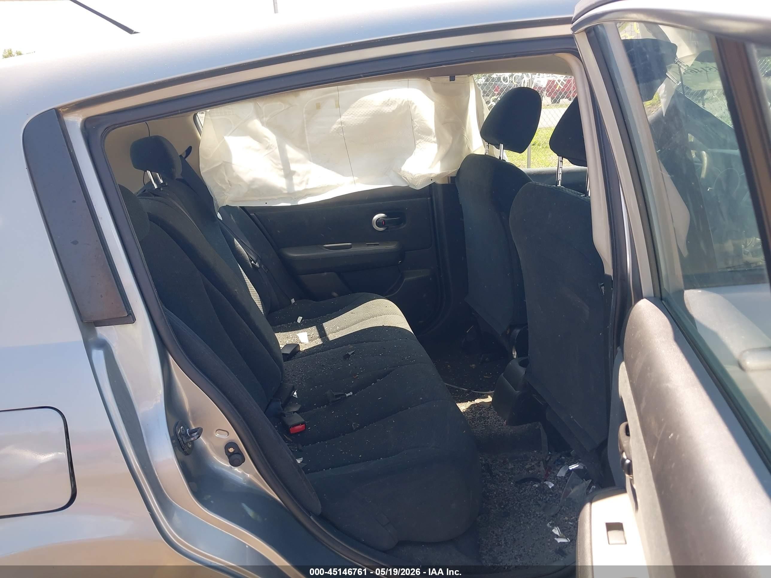 2010 Nissan Versa 1.8s Gray vin: 3N1BC1CP6AL442397