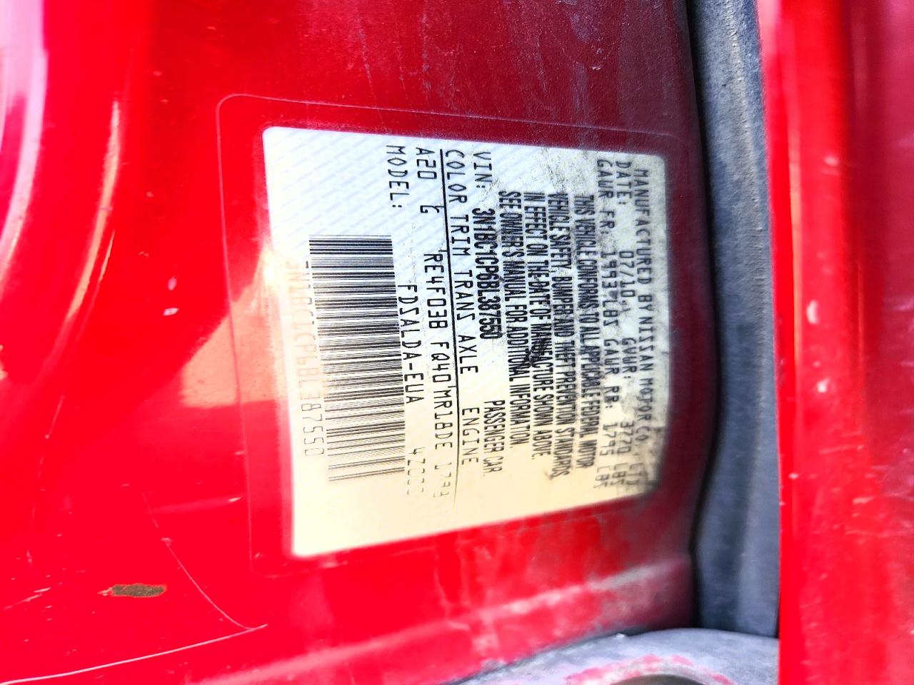 2011 Nissan Versa 1.8 S Red vin: 3N1BC1CP6BL387550