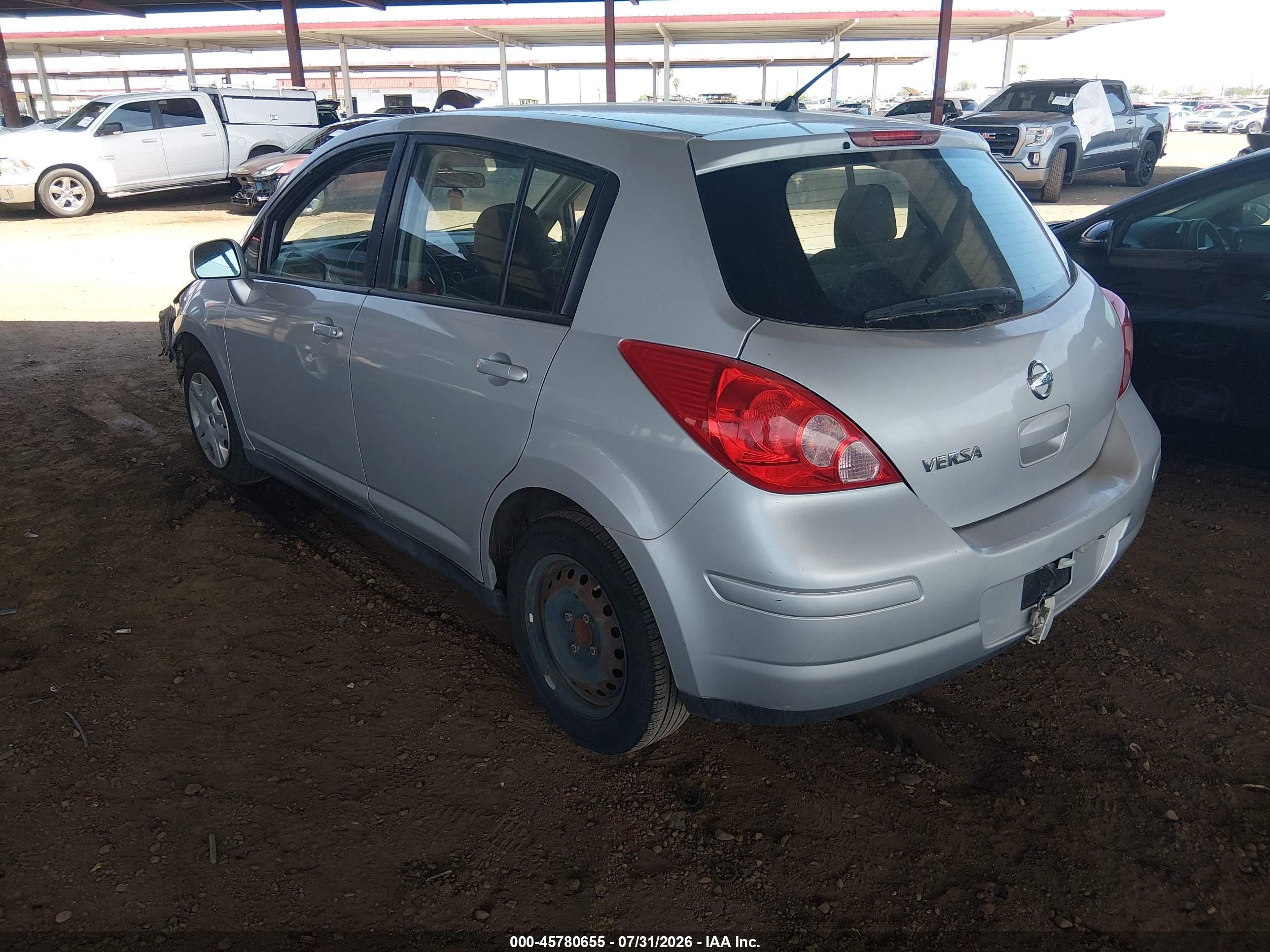 2011 Nissan Versa 1.8s Silver vin: 3N1BC1CP6BL388701