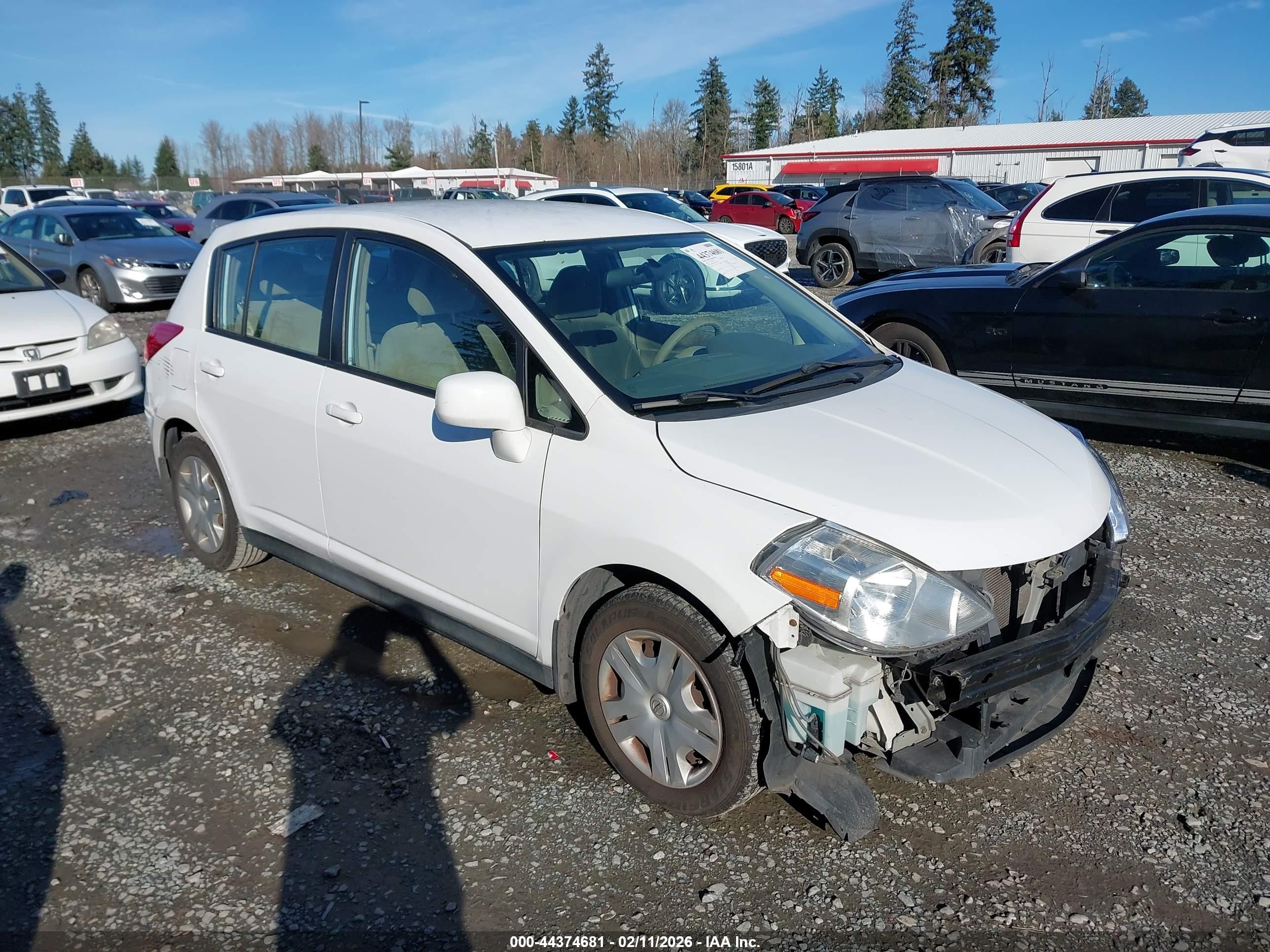 2011 Nissan Versa 1.8s White vin: 3N1BC1CP6BL410244