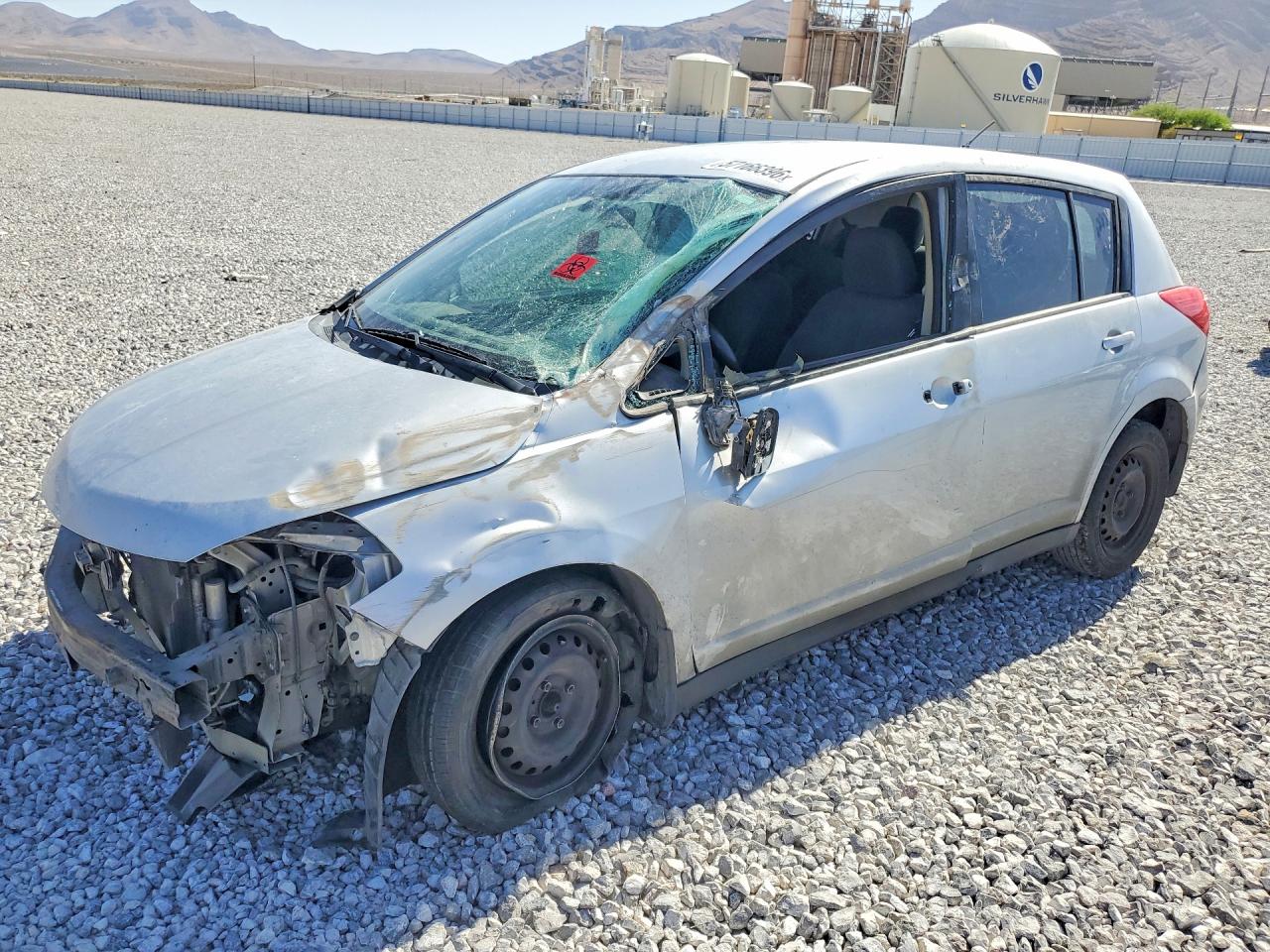 2011 Nissan Versa 1.8 S Silver vin: 3N1BC1CP6BL447164