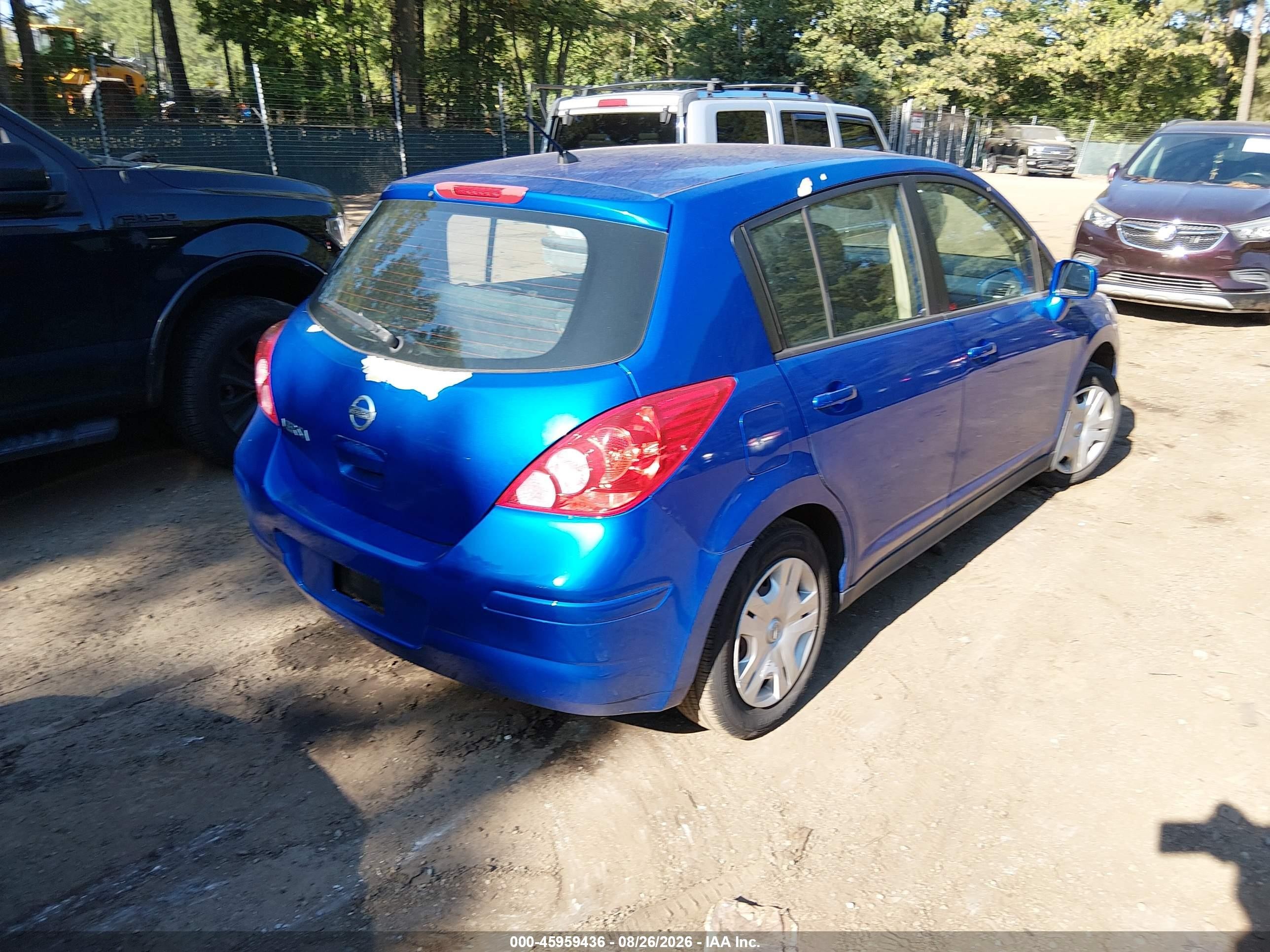 2011 Nissan Versa 1.8s Blue vin: 3N1BC1CP6BL490581