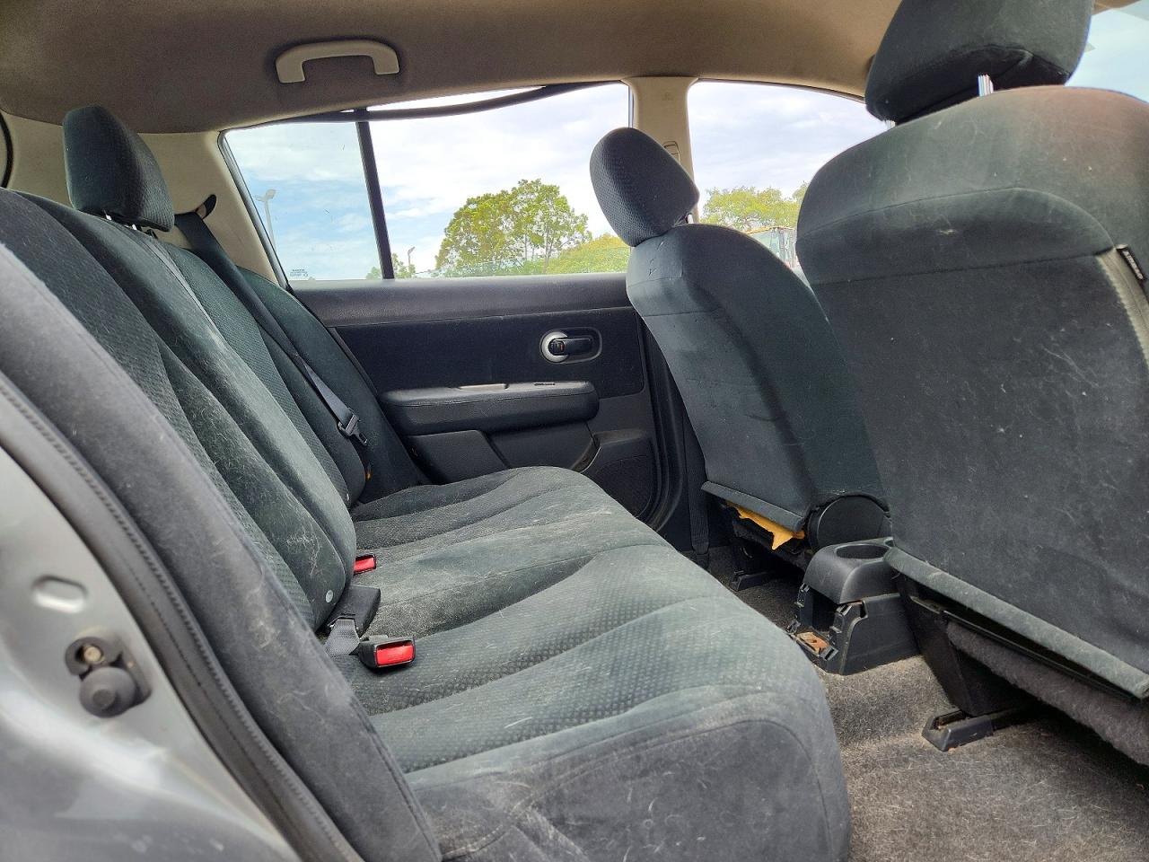 2011 Nissan Versa 1.8 S Gray vin: 3N1BC1CP6BL505533