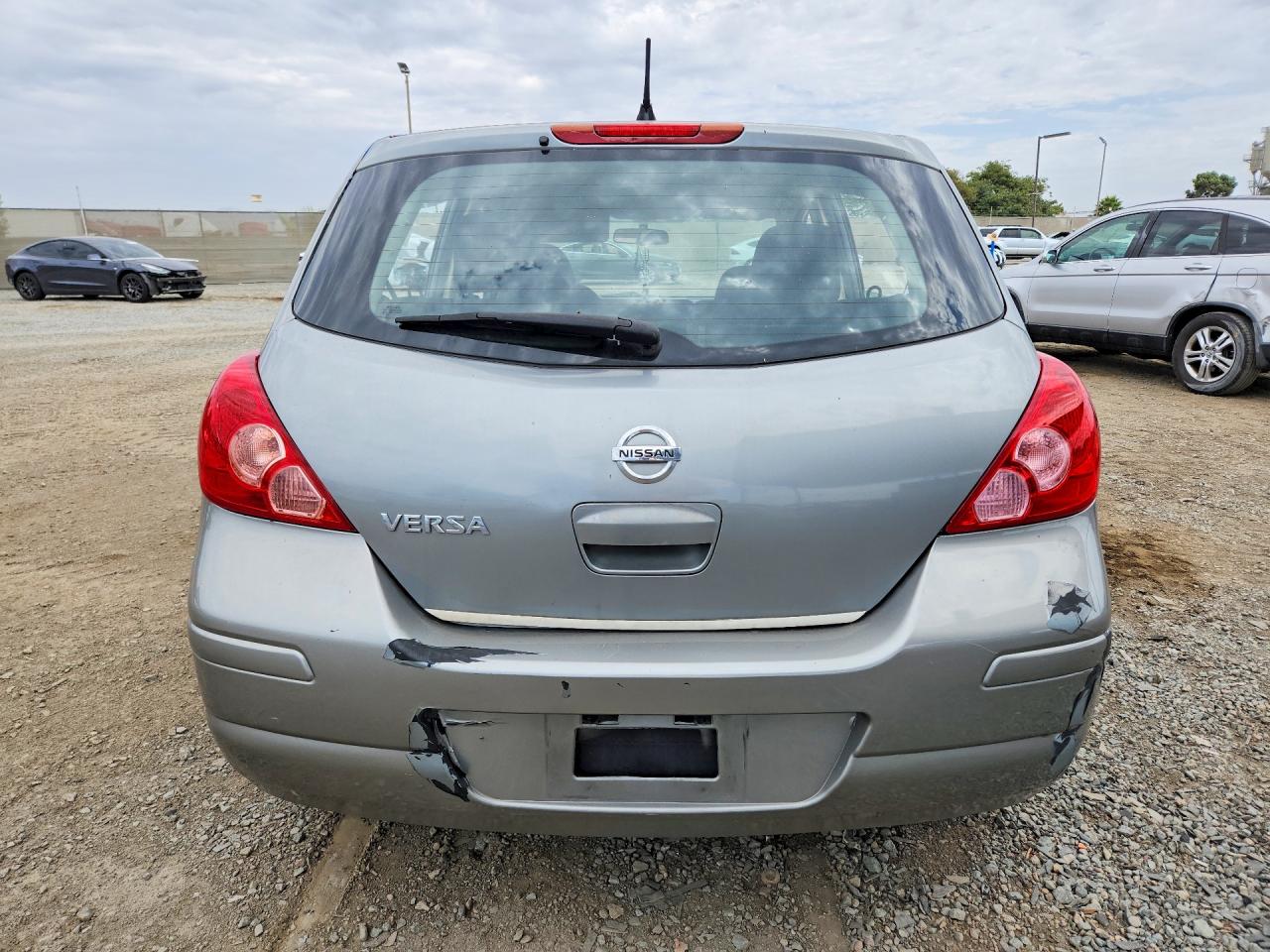 2011 Nissan Versa 1.8 S Gray vin: 3N1BC1CP6BL505533