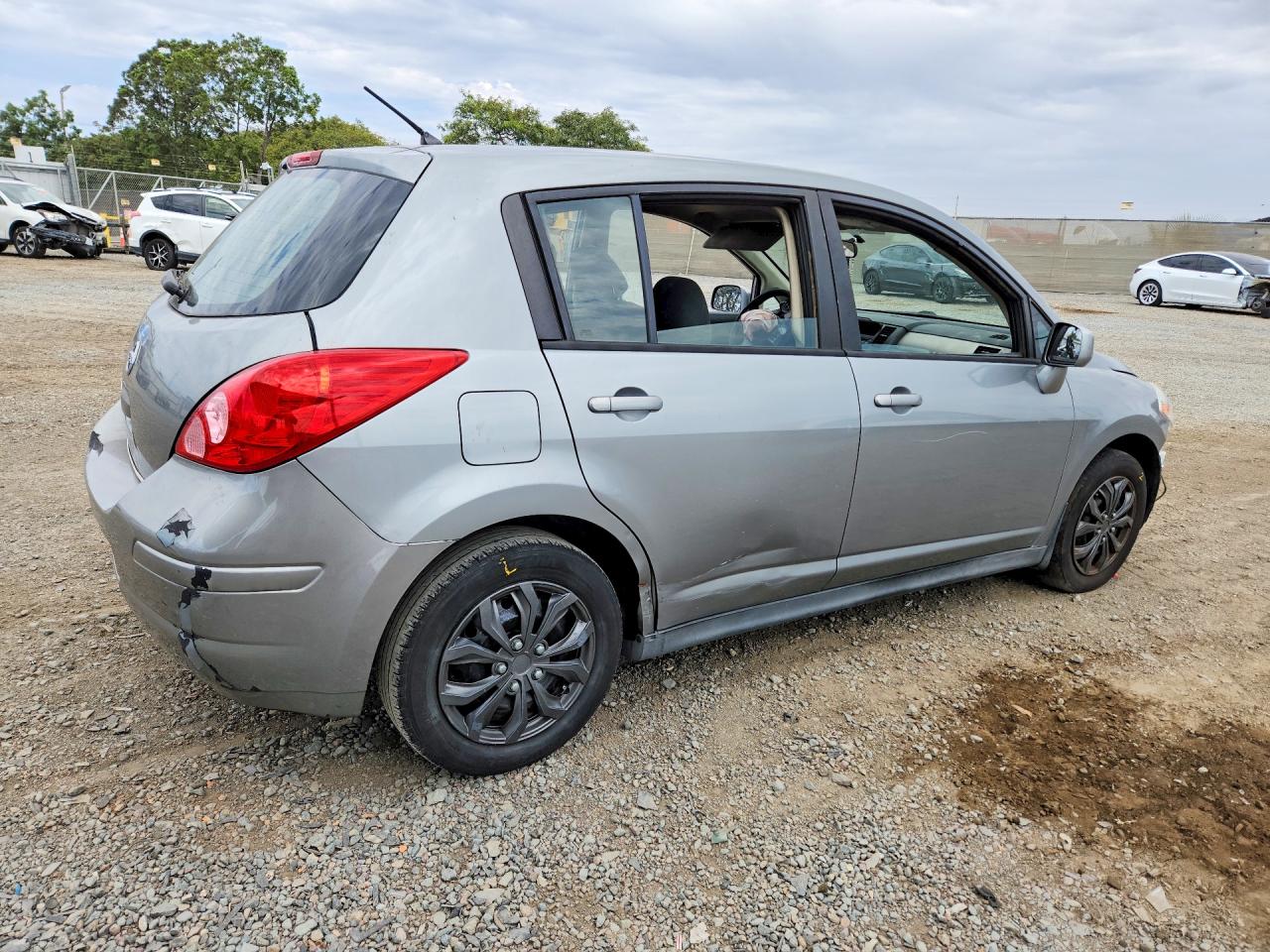 2011 Nissan Versa 1.8 S Gray vin: 3N1BC1CP6BL505533