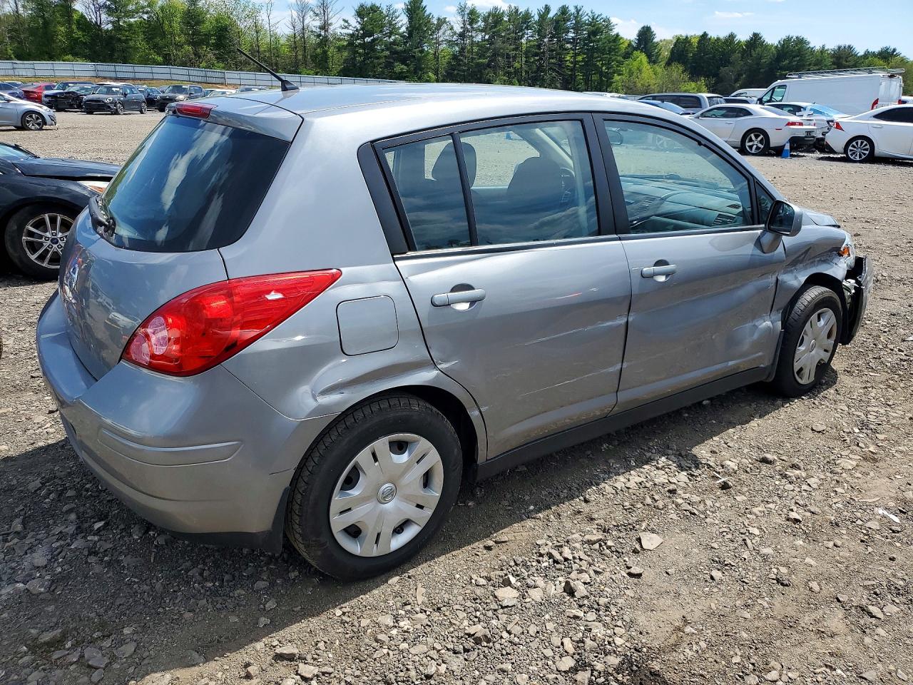2012 Nissan Versa 1.8 S Silver vin: 3N1BC1CP6CK204963