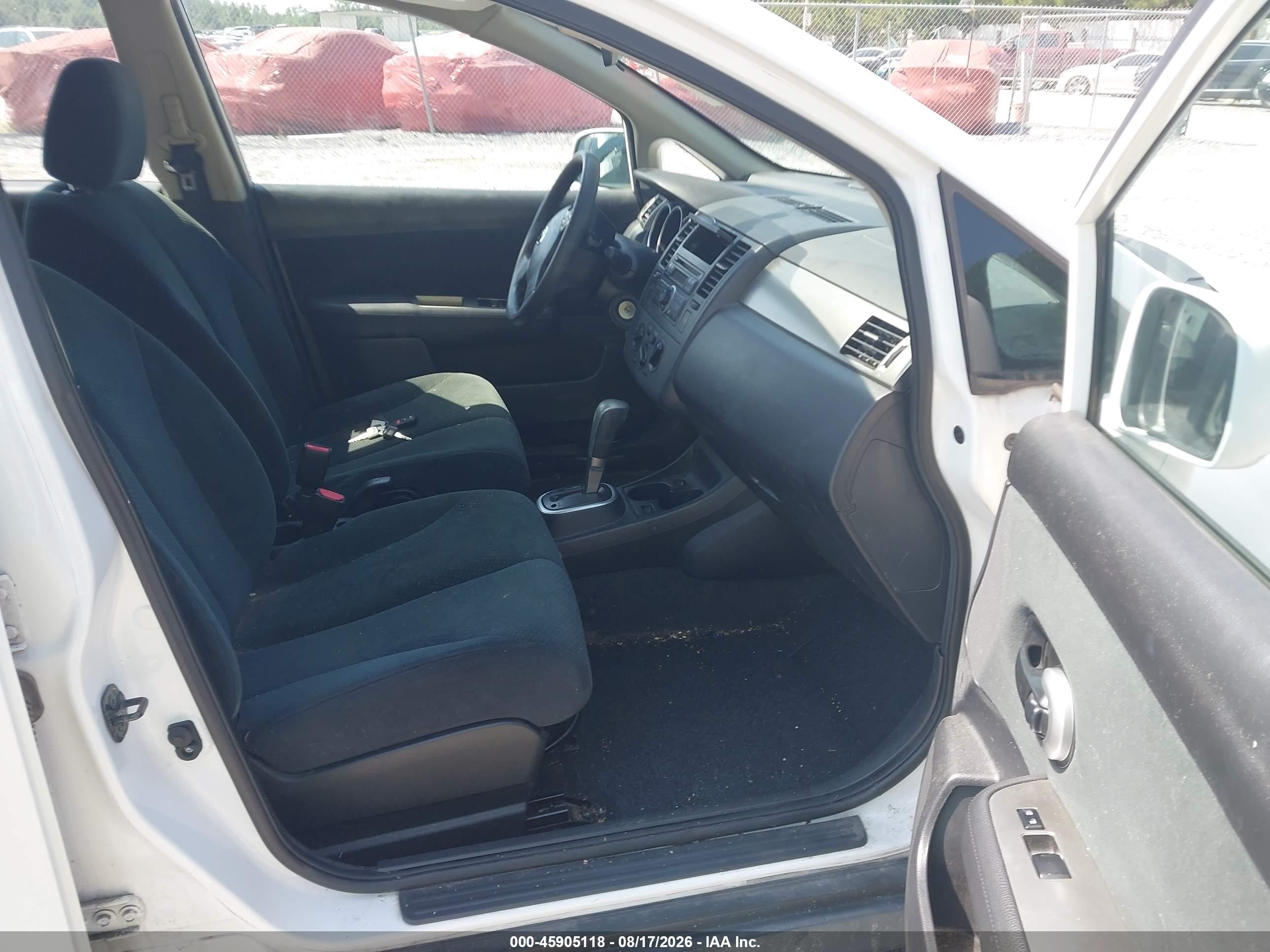 2012 Nissan Versa 1.8 S Белый vin: 3N1BC1CP6CK216160