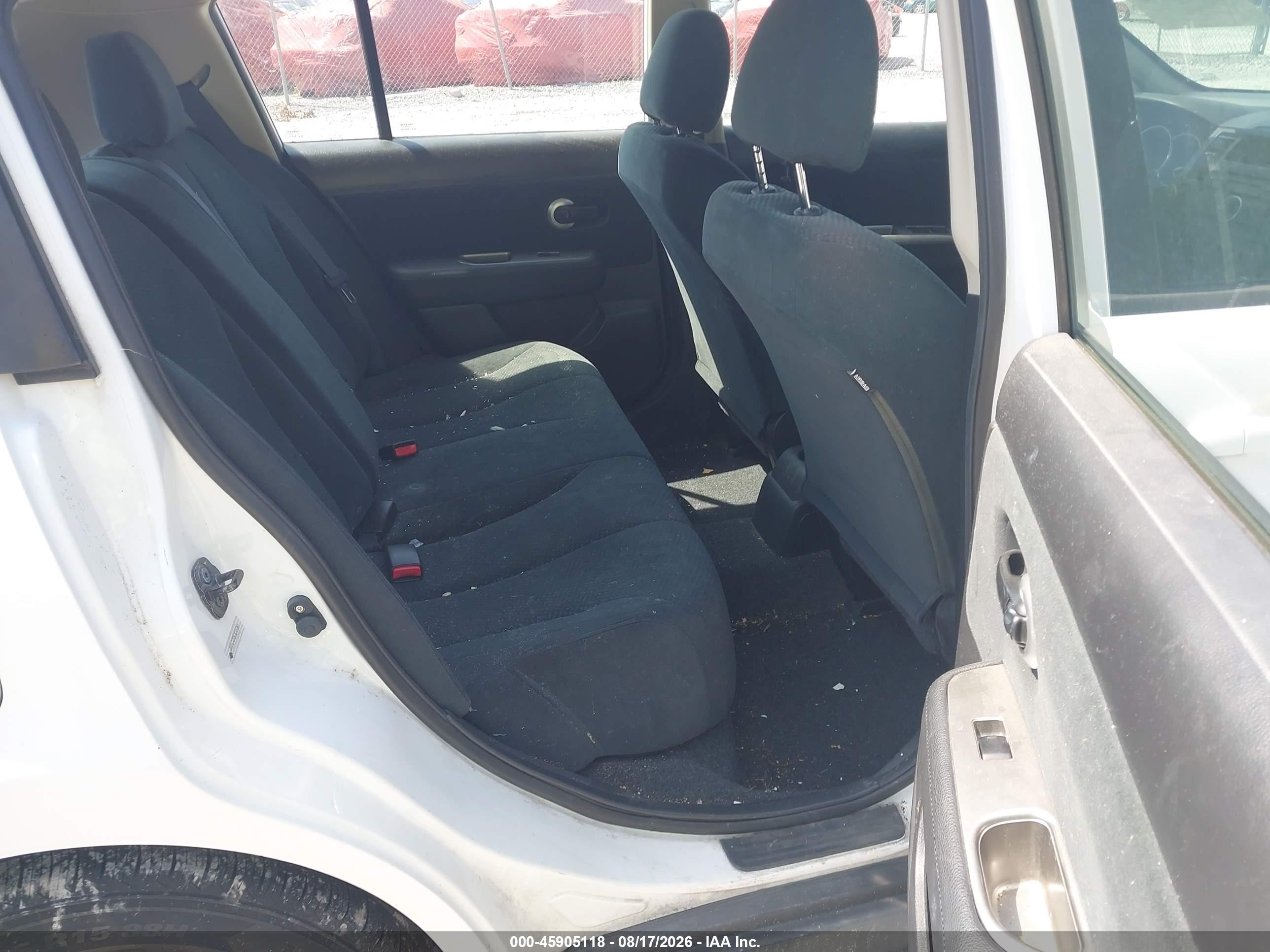 2012 Nissan Versa 1.8 S Белый vin: 3N1BC1CP6CK216160