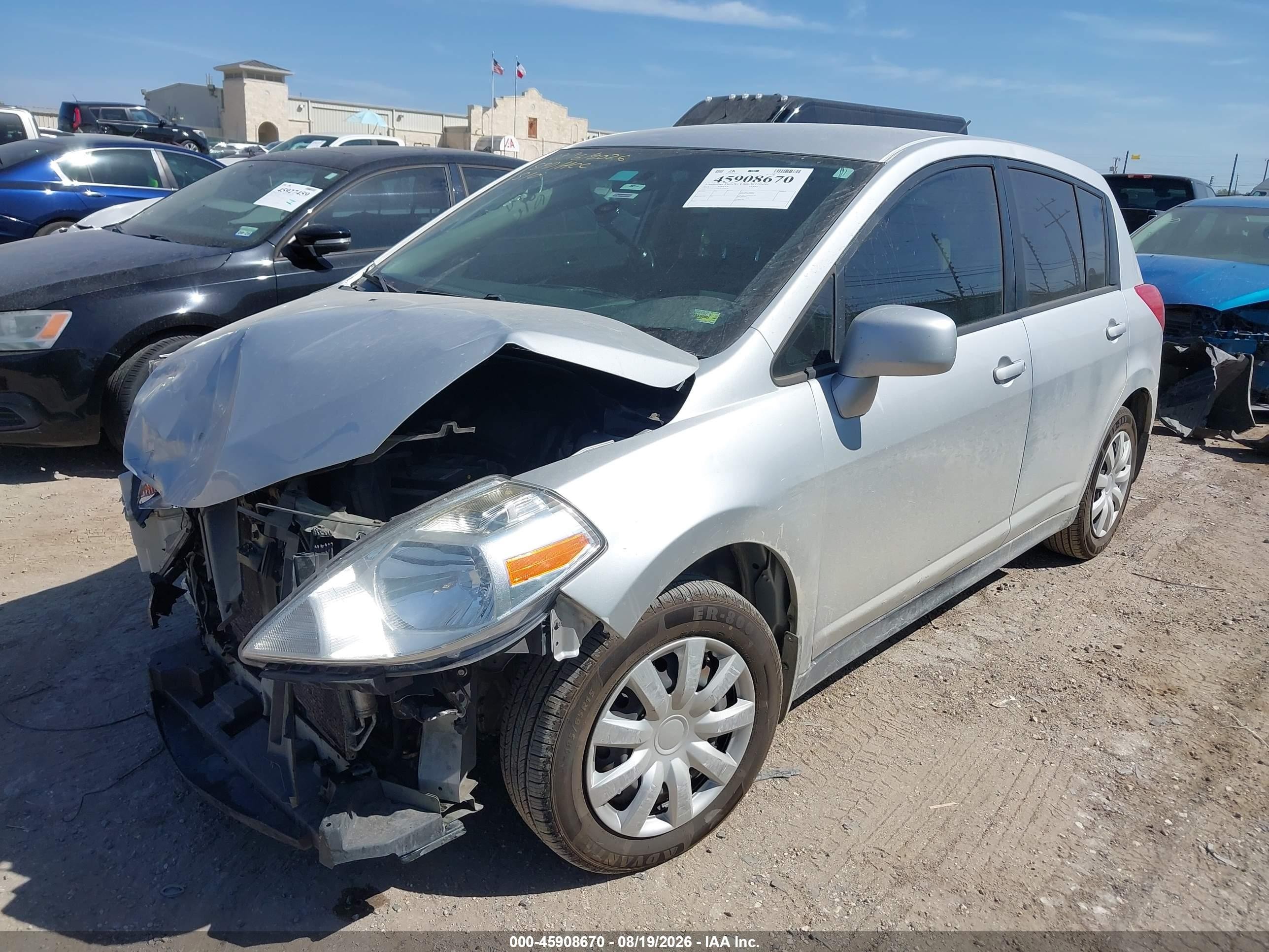 2012 Nissan Versa 1.8 S Серебряный vin: 3N1BC1CP6CK224629